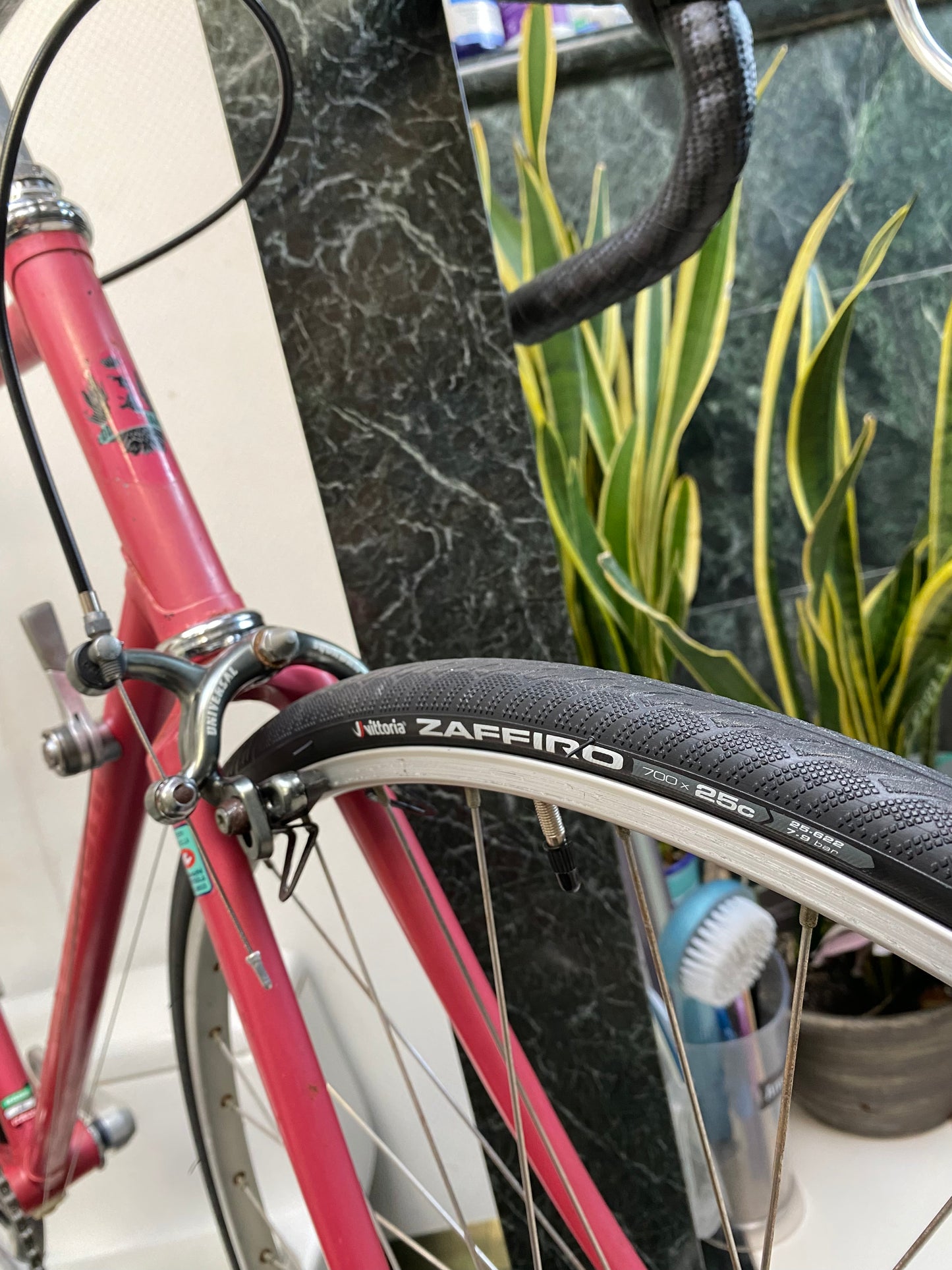 (SIZE 58cm) BIANCHI SQUADRA ROAD BIKE - MADE IN ITALY - COLUMBUS