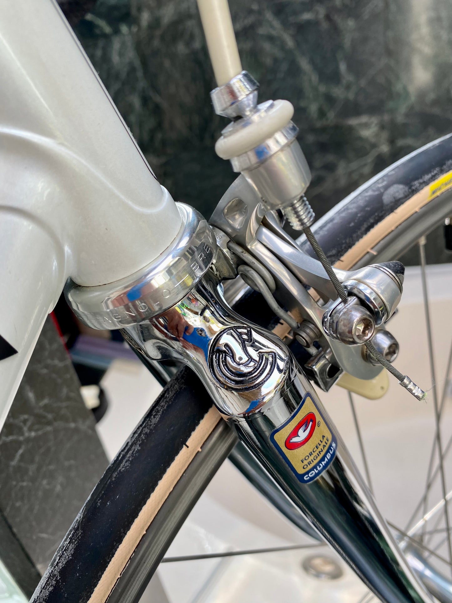 (SIZE 56cm) 1980's CONCORDE GAVINA ROAD BIKE - CAMPAGNOLO CHORUS - SPOTLESS