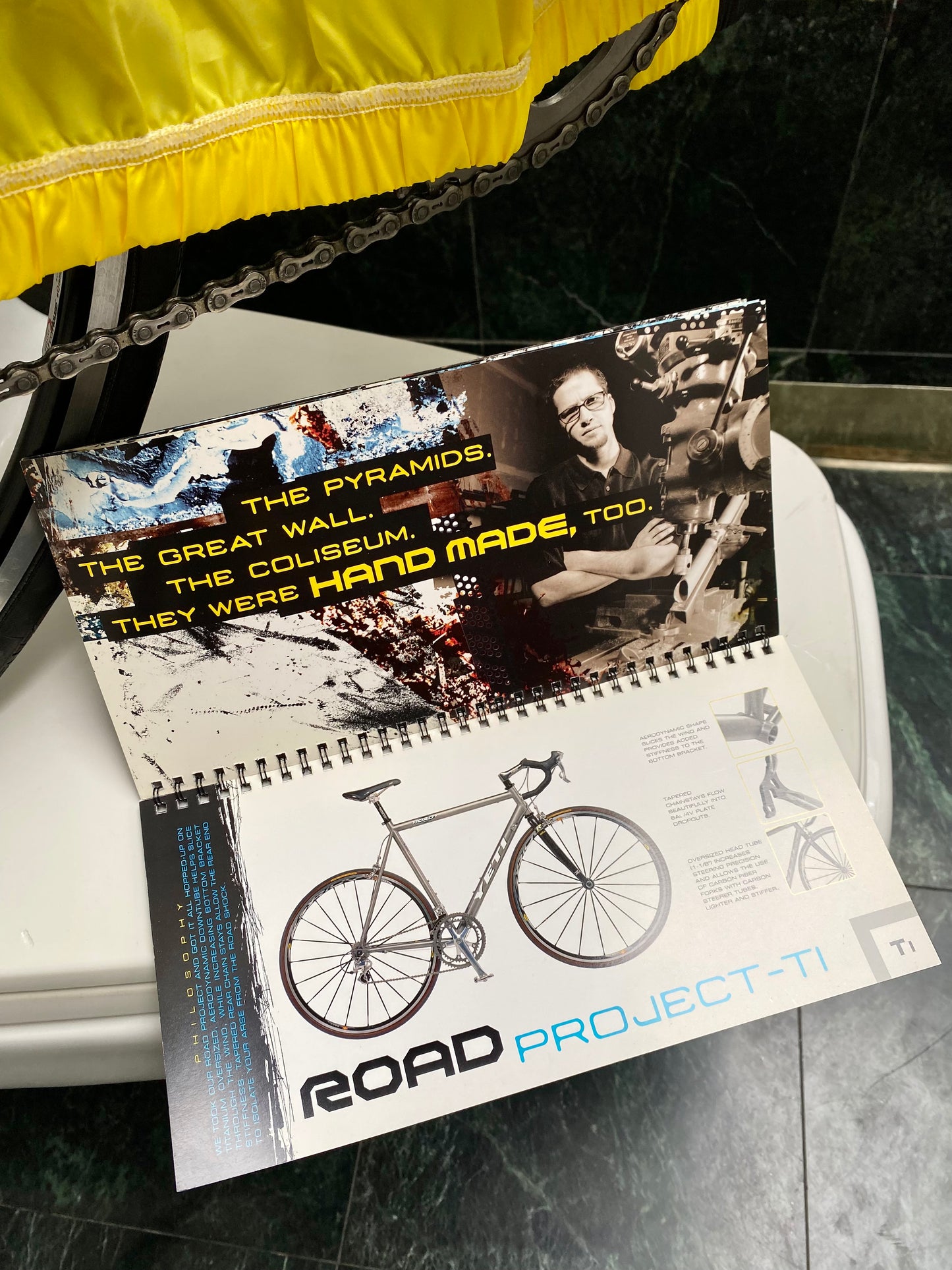 (SIZE 54cm) 2003 YETI ROAD PROJECT TITANIUM ROAD BIKE - SHIMANO DURA ACE - SPOTLESS !