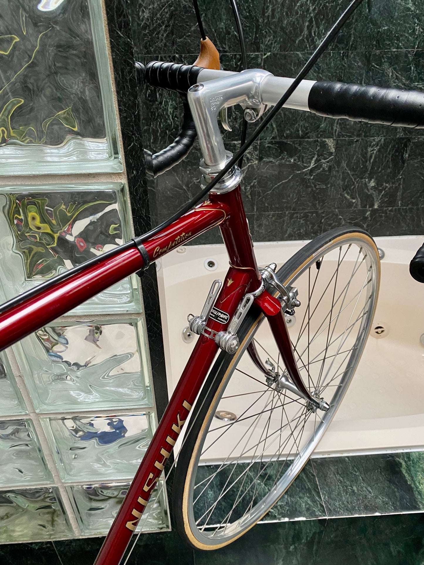 (SIZE 56cm) 1980's NISHIKI COMPETITION ROAD BIKE - LIKE NEW