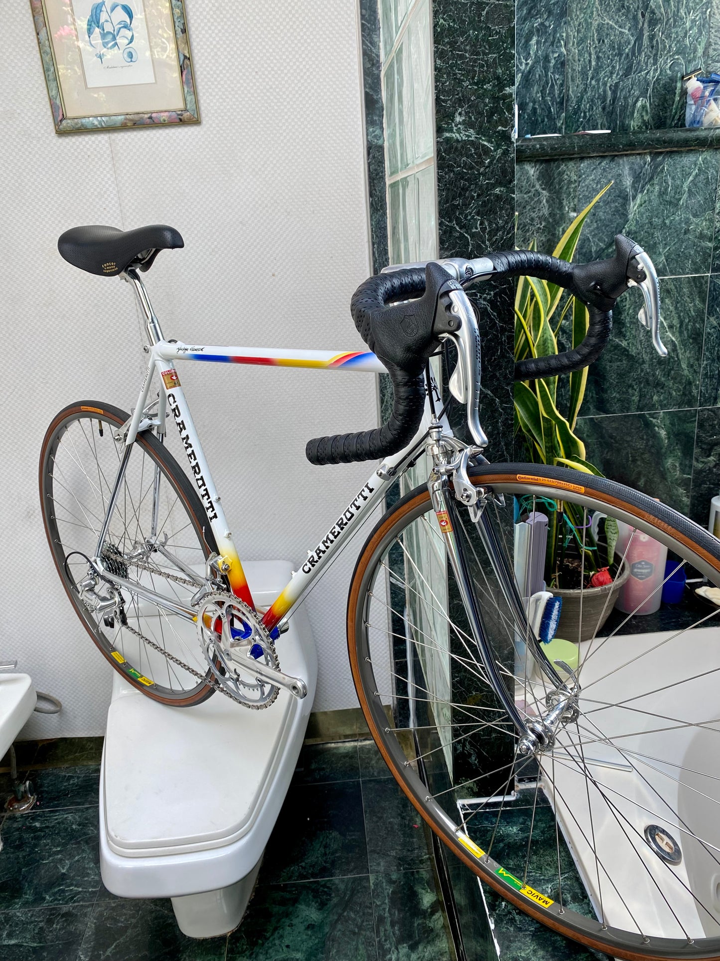 (SIZE 54cm) EARLY-1990's CUSTOM CRAMEROTTI ROAD BIKE - CAMPAGNOLO CHORUS - SPOTLESS