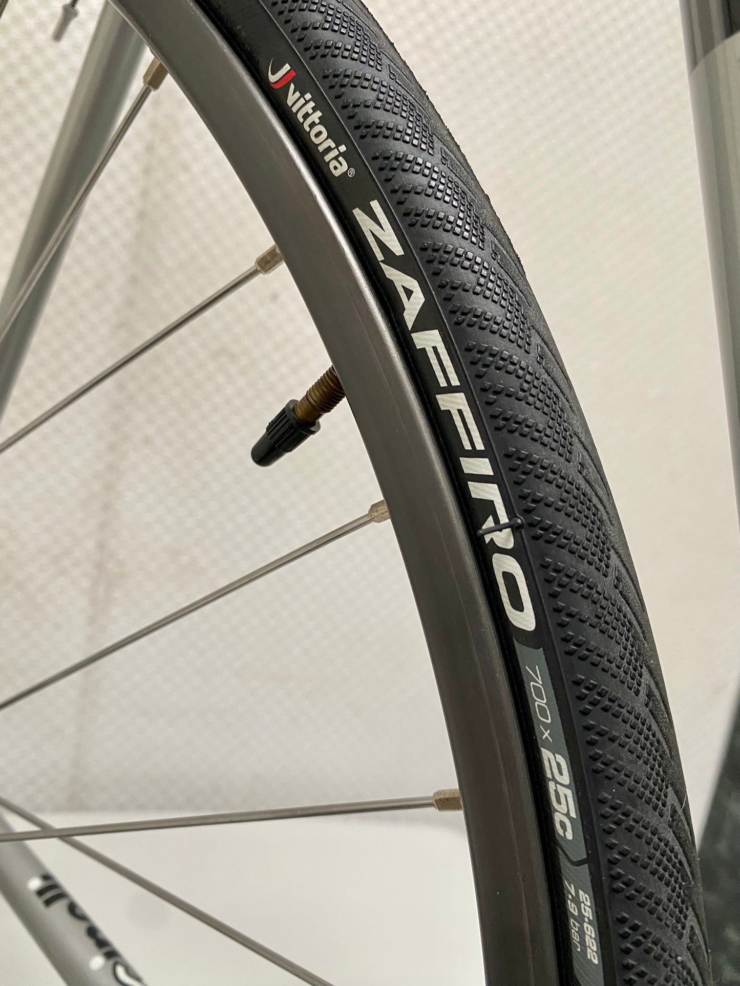 (SIZE 56cm) 1990's CINELLI UNICA ROAD BIKE - CAMPAGNOLO