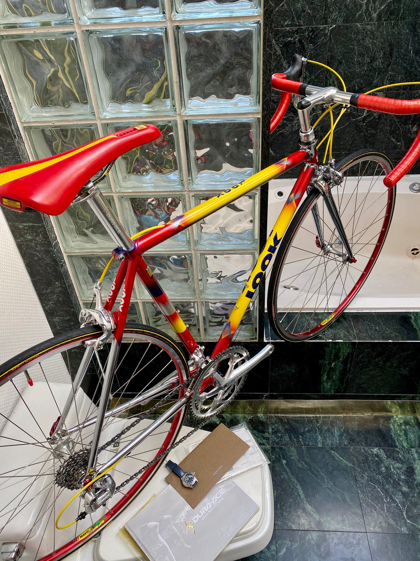 (SIZE 53cm) 1990's LOOK KG243 ROAD BIKE - DURA ACE 25th ANNIVERSARY - EXCEPTIONAL