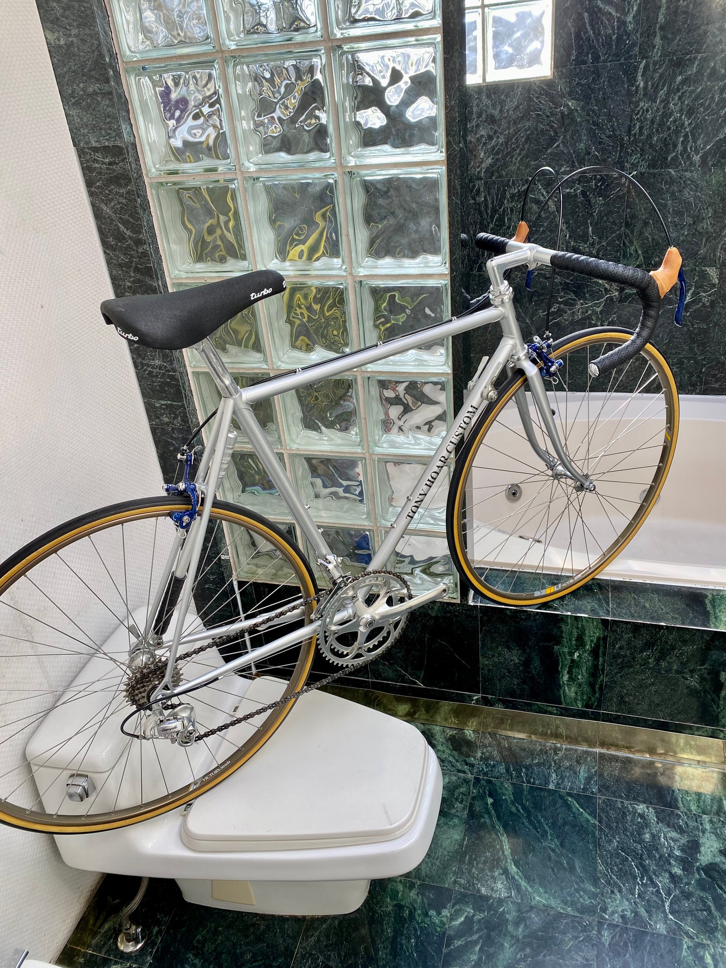 (SIZE 54cm) 1980's "TONY HOAR CUSTOM" ROAD BIKE - CAMPAGNOLO CHORUS