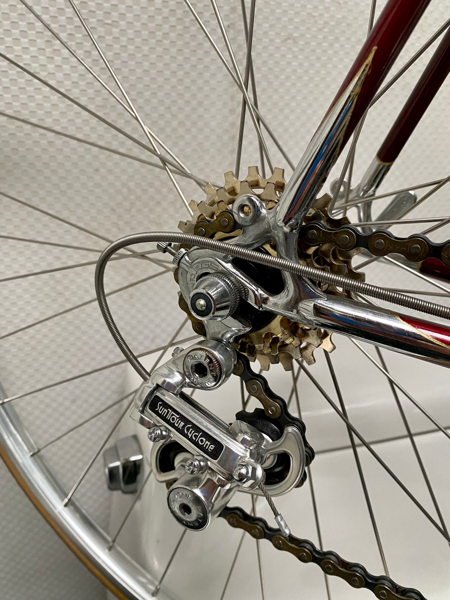 (SIZE 56cm) 1980's NISHIKI COMPETITION ROAD BIKE - LIKE NEW