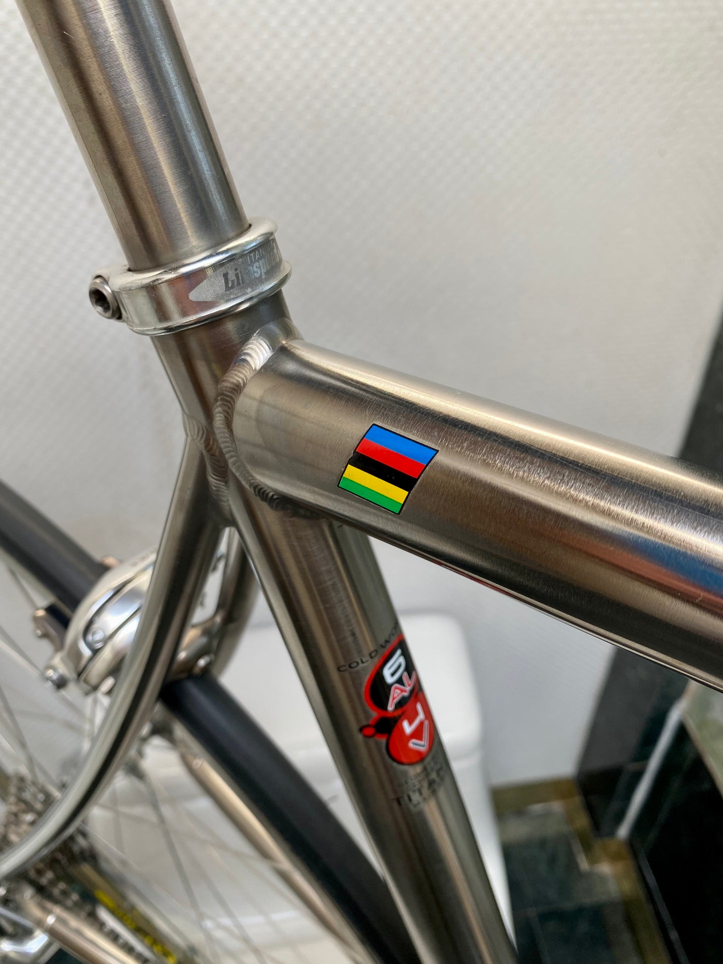 (SIZE 55cm) LATE-1990's LITESPEED VORTEX TITANIUM ROAD BIKE - SHIMANO DURA ACE - LIKE NEW