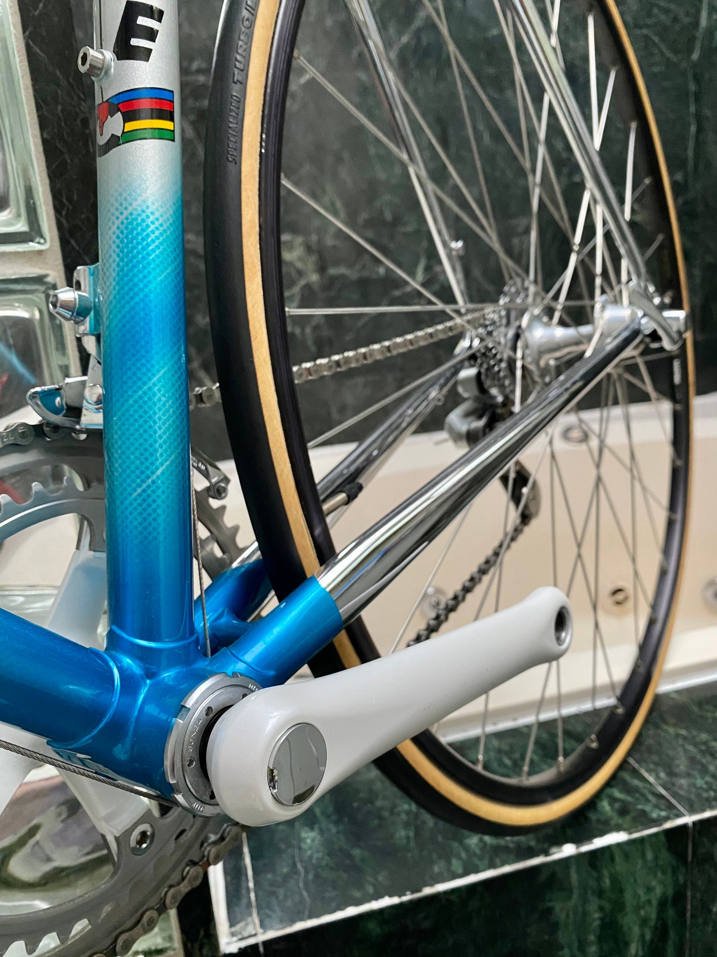 (SIZE 54cm) 1980's CONCORDE ASTORE ROAD BIKE - SHIMANO SANTE - COLUMBUS