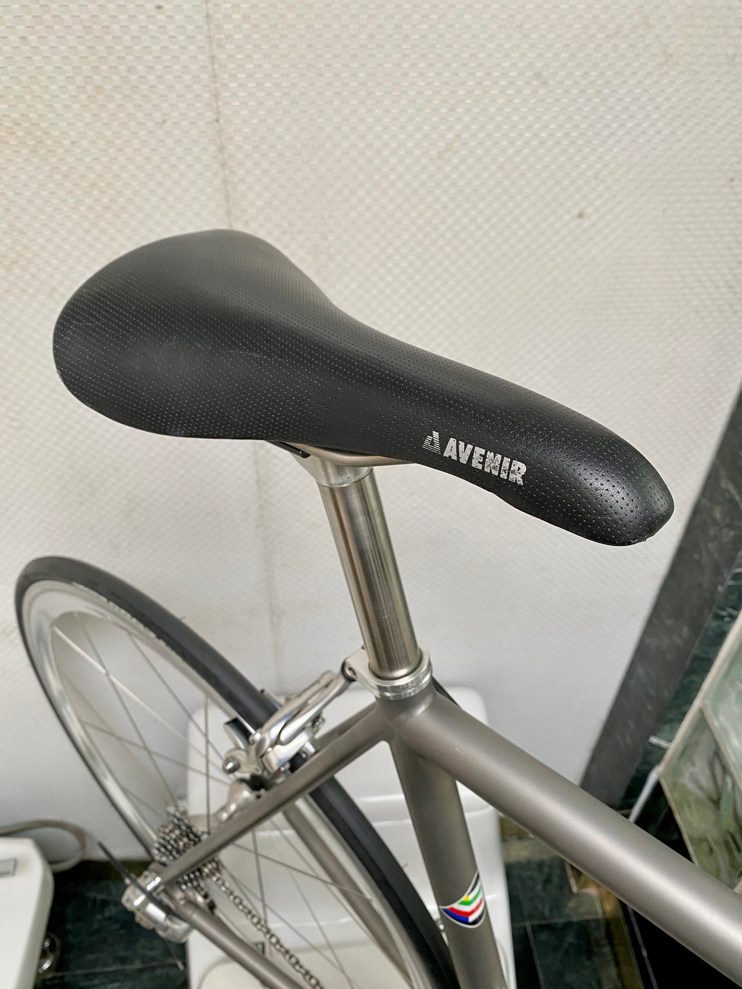 (SIZE 56cm) 1990's BASSO TITANIUM ROAD BIKE - CAMPAGNOLO RECORD - VENTO WHEELSET - INCREDIBLE!