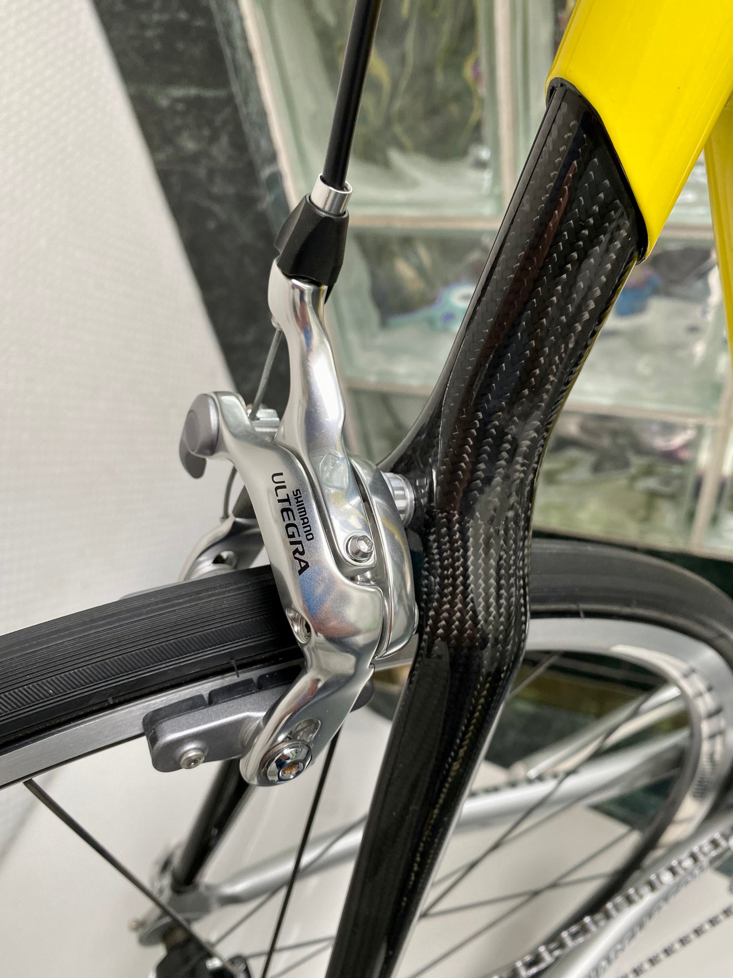 (SIZE 55cm) CLASSIC PINARELLO GALILEO ROAD BIKE - SHIMANO ULTEGRA - LIKE NEW