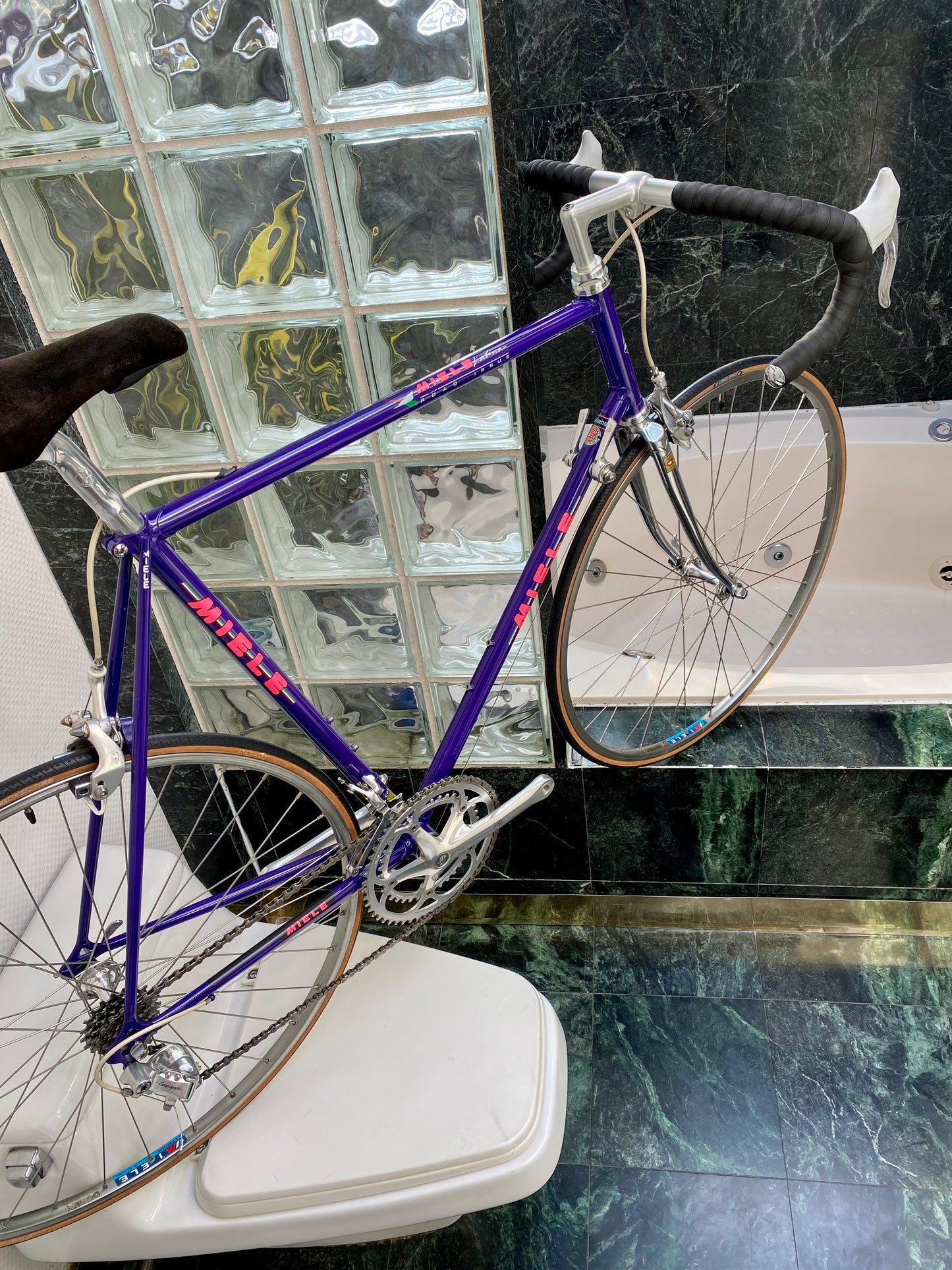 (SIZE 59cm) 1980's MIELE LATINA ROAD BIKE - CAMPAGNOLO ATHENA