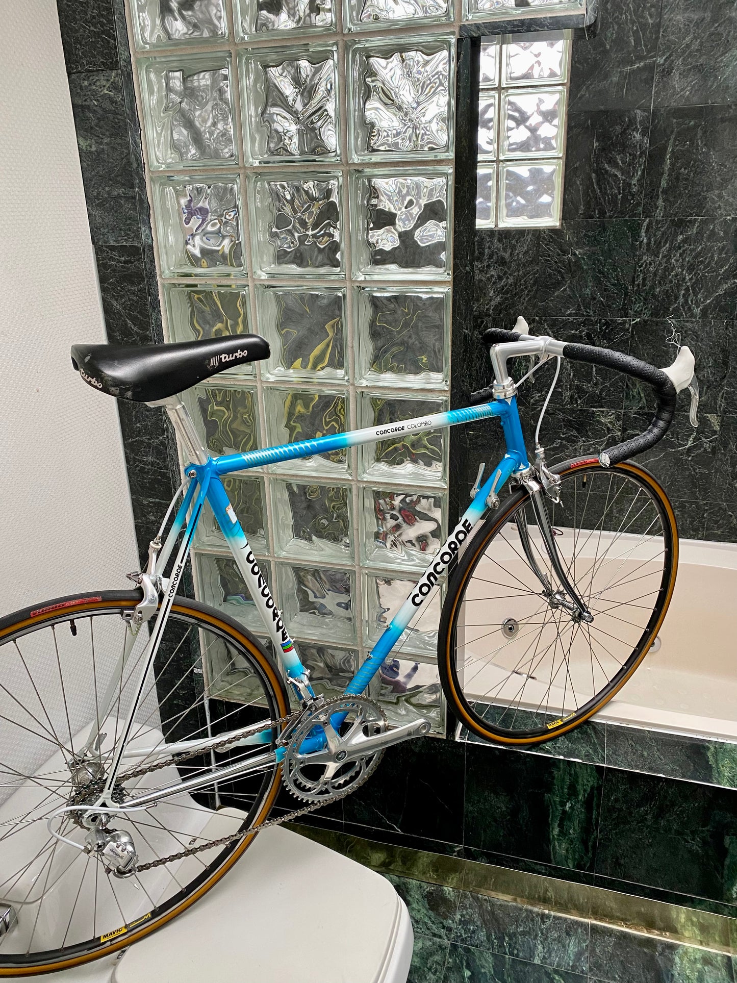 (SIZE 57cm) 1980's CONCORDE COLOMBO ROAD BIKE - CAMPAGNOLO ATHENA