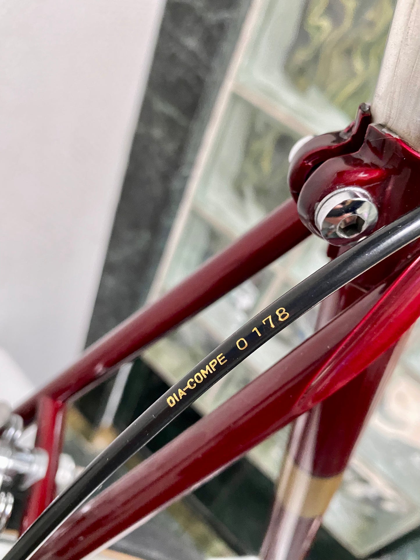 (SIZE 56cm) 1980's NISHIKI COMPETITION ROAD BIKE - LIKE NEW