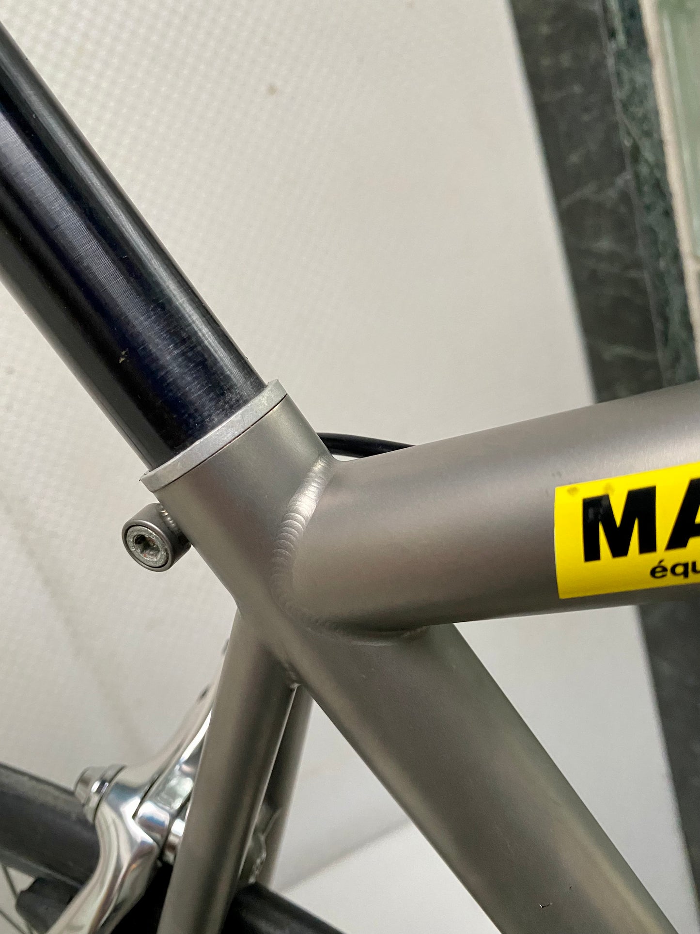 (SIZE 51cm) 1992 DEAN TITANIUM ROAD BIKE - CUSTOM BUILD - MAVIC ZAP ELECTRONIC GROUPSET