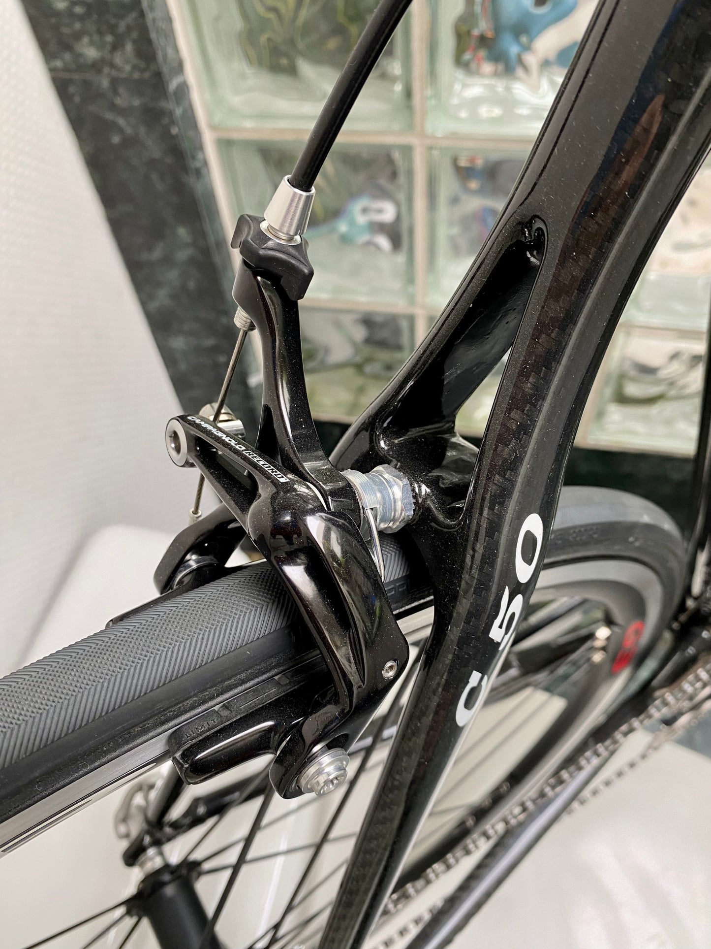 (SIZE 56cm) CLASSIC COLNAGO C50 ROAD BIKE - CAMPAGNOLO RECORD - LIKE NEW / SPOTLESS