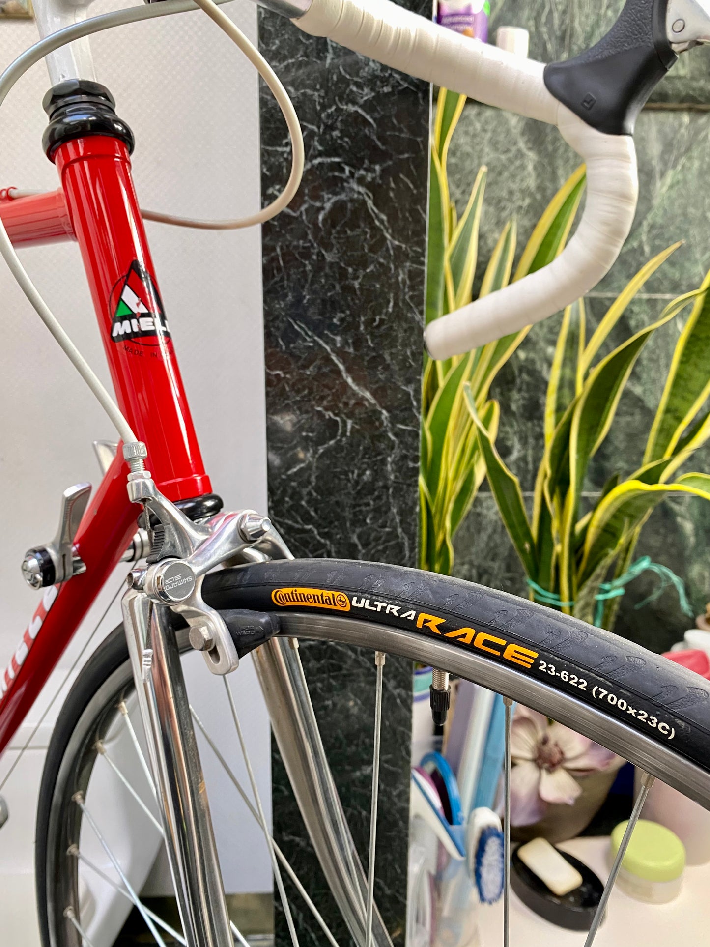 (SIZE 57cm) 1980's MIELE ROAD BIKE - LIKE NEW