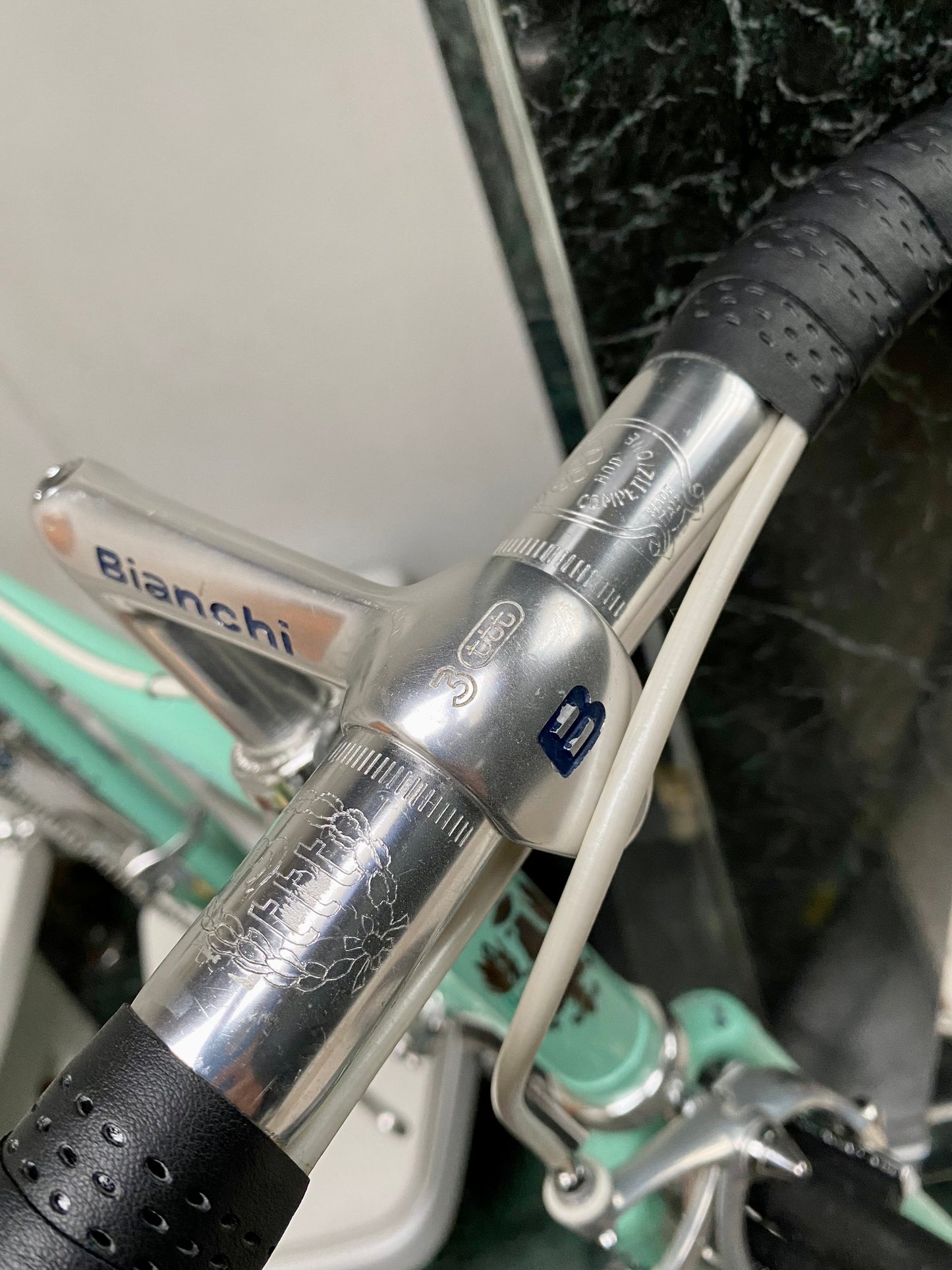 (SIZE 54cm) 1980's BIANCHI MONDIALE ROAD BIKE - CAMPAGNOLO CHORUS