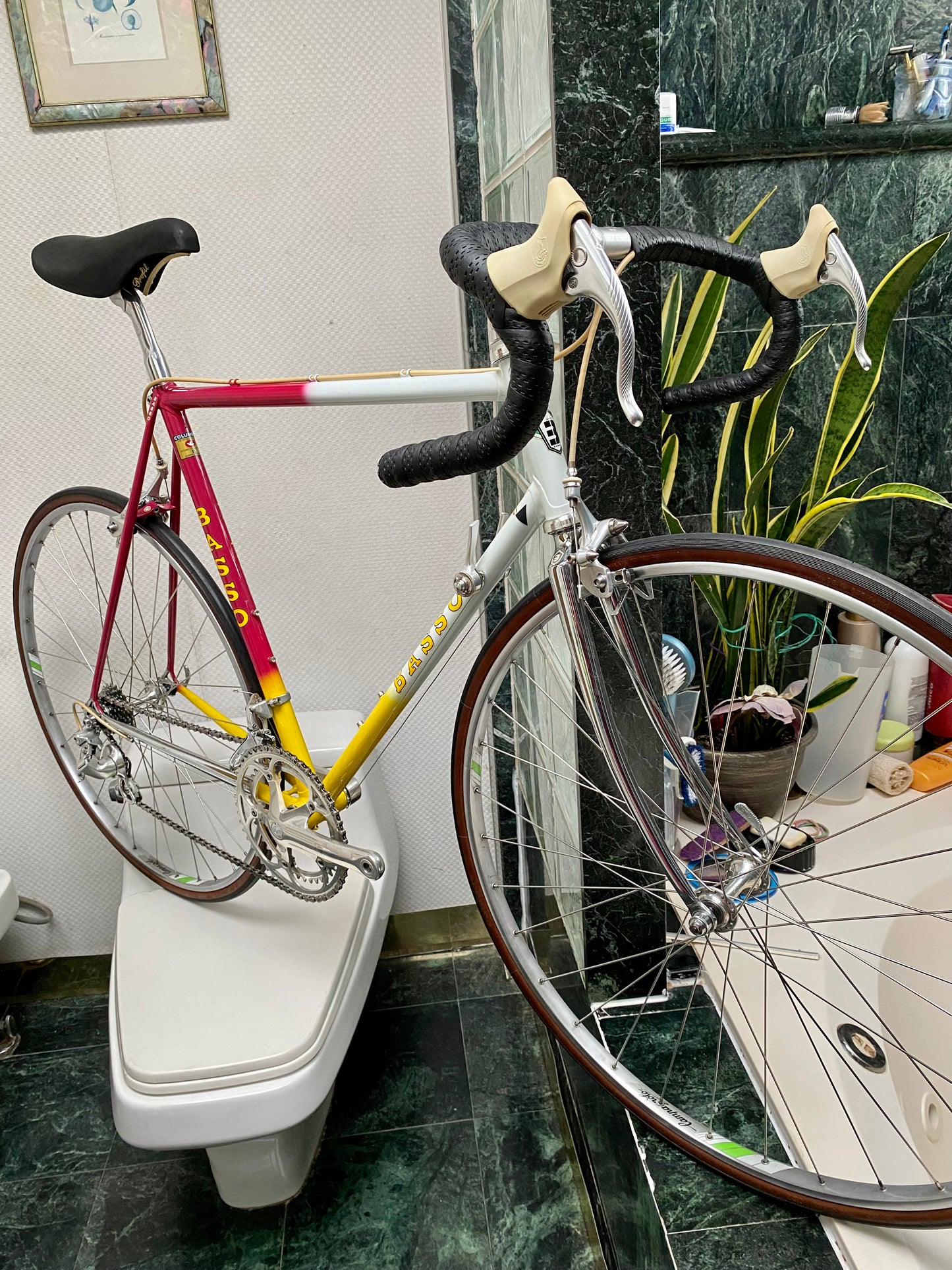 (SIZE 55cm) 1980's BASSO ROAD BIKE - COLUMBUS SL - CAMPAGNOLO ATHENA