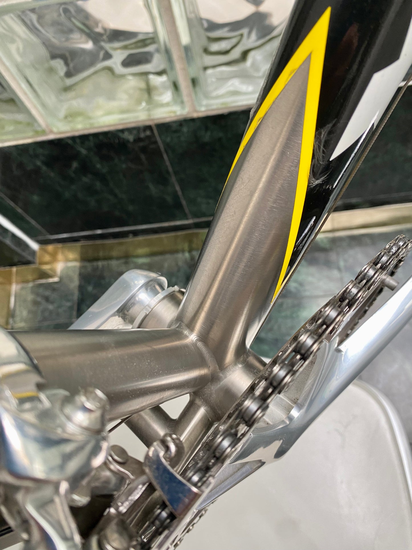 (SIZE 54cm) 2003 YETI ROAD PROJECT TITANIUM ROAD BIKE - SHIMANO DURA ACE - SPOTLESS !