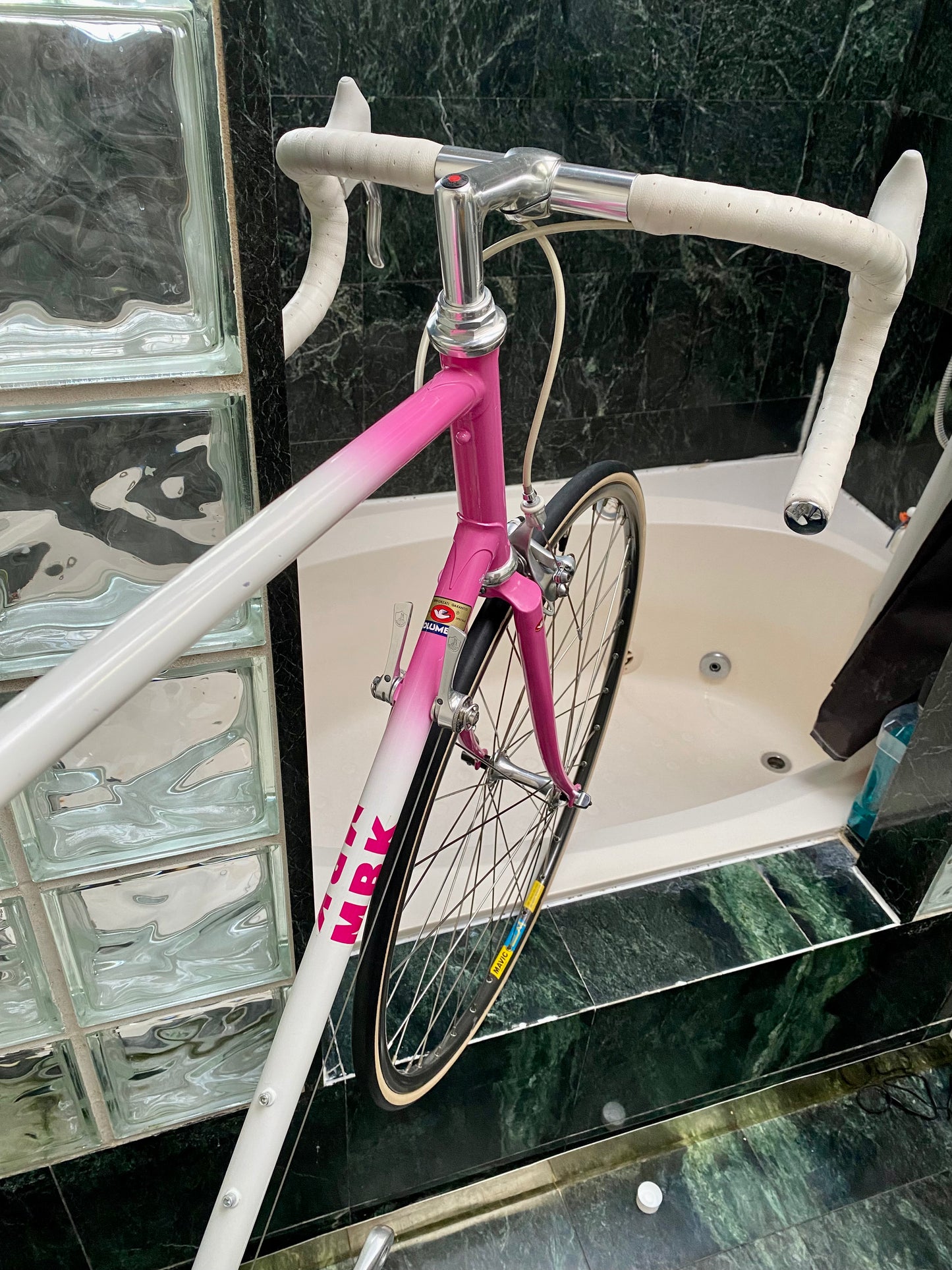 (SIZE 59cm) 1980's MBK / MOTOBECANE ROAD BIKE - CAMPAGNOLO ATHENA