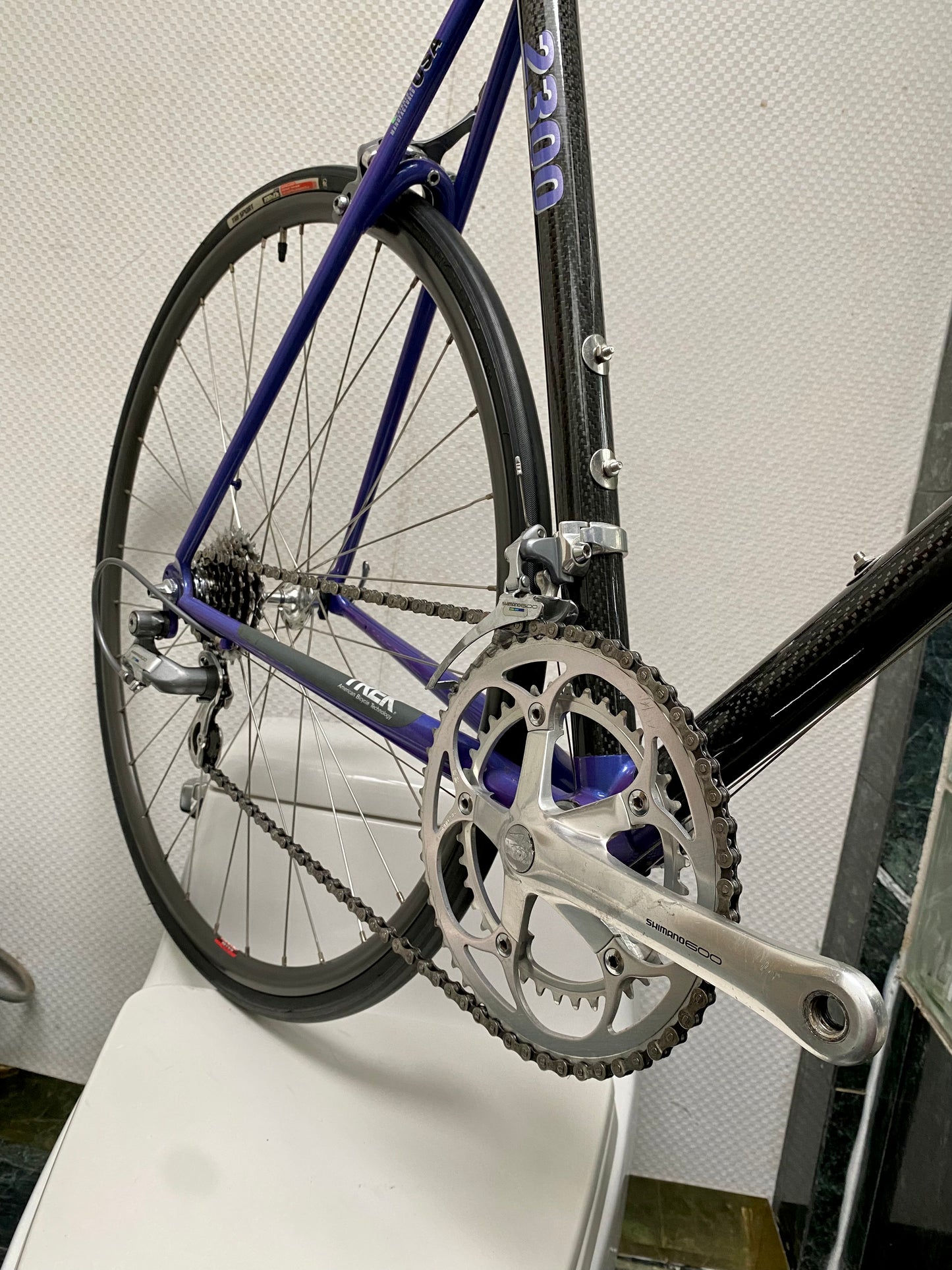 (SIZE 54cm) 1990's TREK 2300 CARBON ROAD BIKE - SHIMANO 600 STI