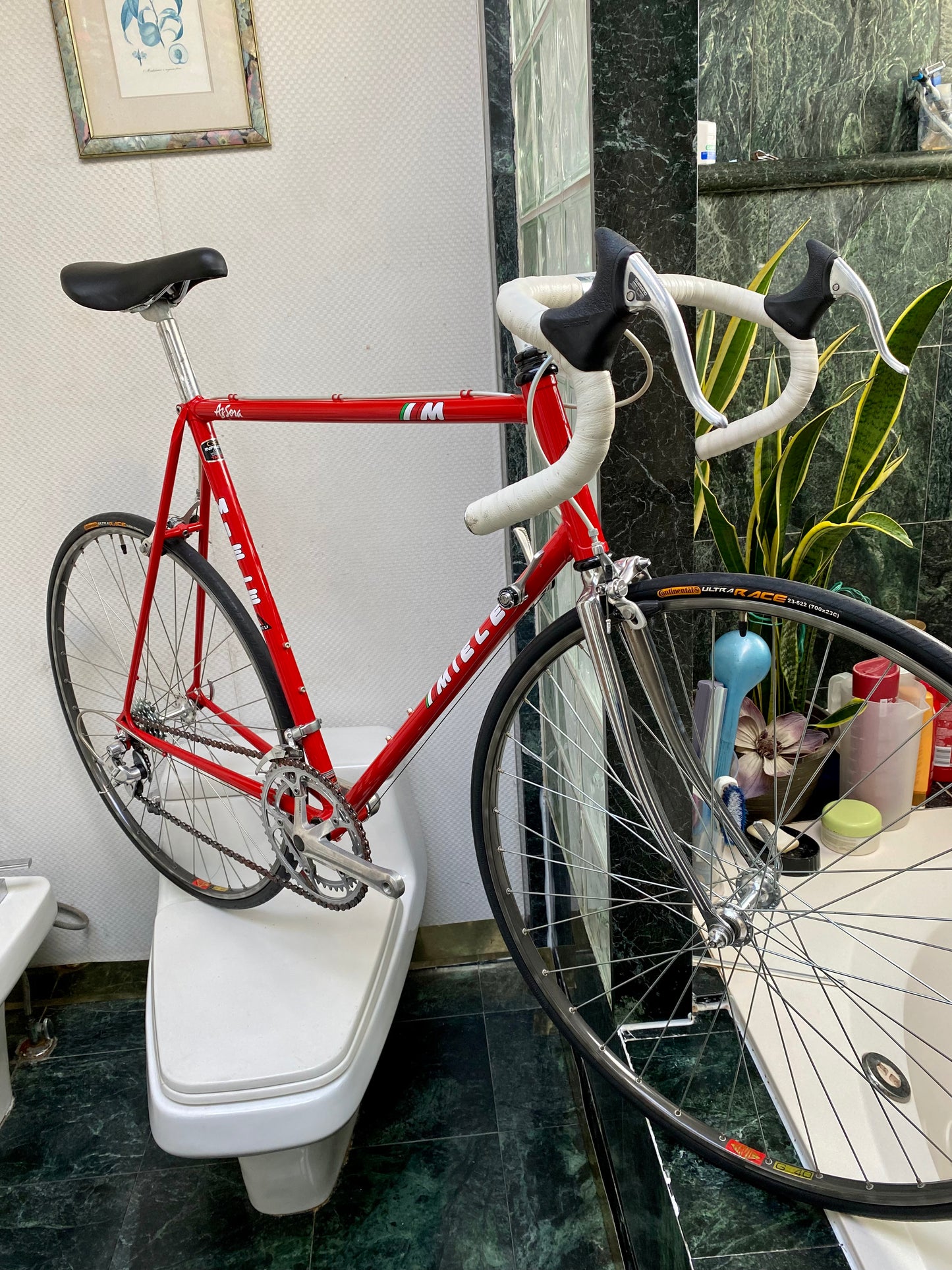 (SIZE 57cm) 1980's MIELE ROAD BIKE - LIKE NEW
