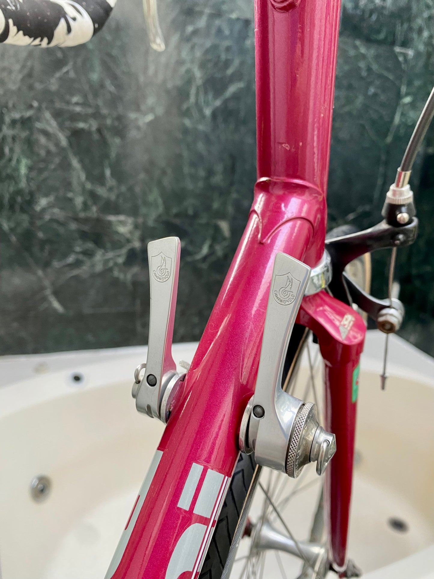 (SIZE 57cm) 1980's BIANCHI ROAD BIKE - CAMPAGNOLO - COLUMBUS