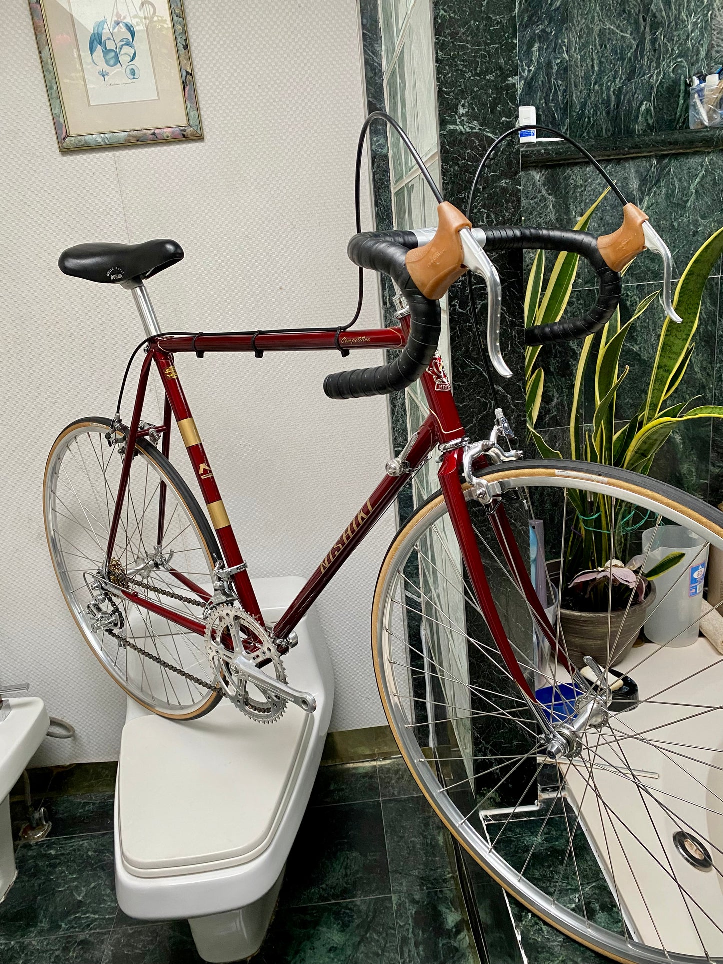 (SIZE 56cm) 1980's NISHIKI COMPETITION ROAD BIKE - LIKE NEW