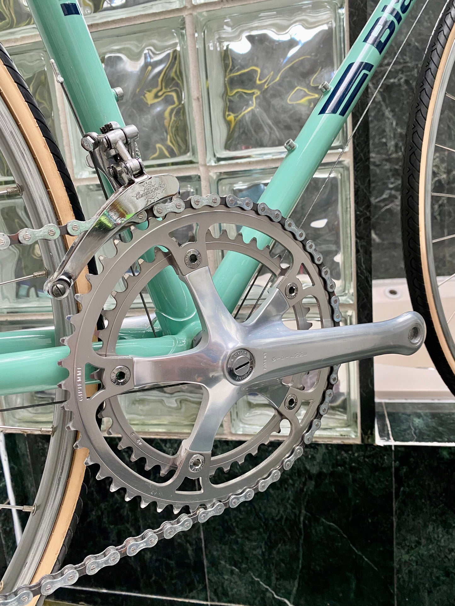 (SIZE 53cm) 1980's BIANCHI TROFEO ROAD BIKE - CAMPAGNOLO - COLUMBUS - LIKE NEW