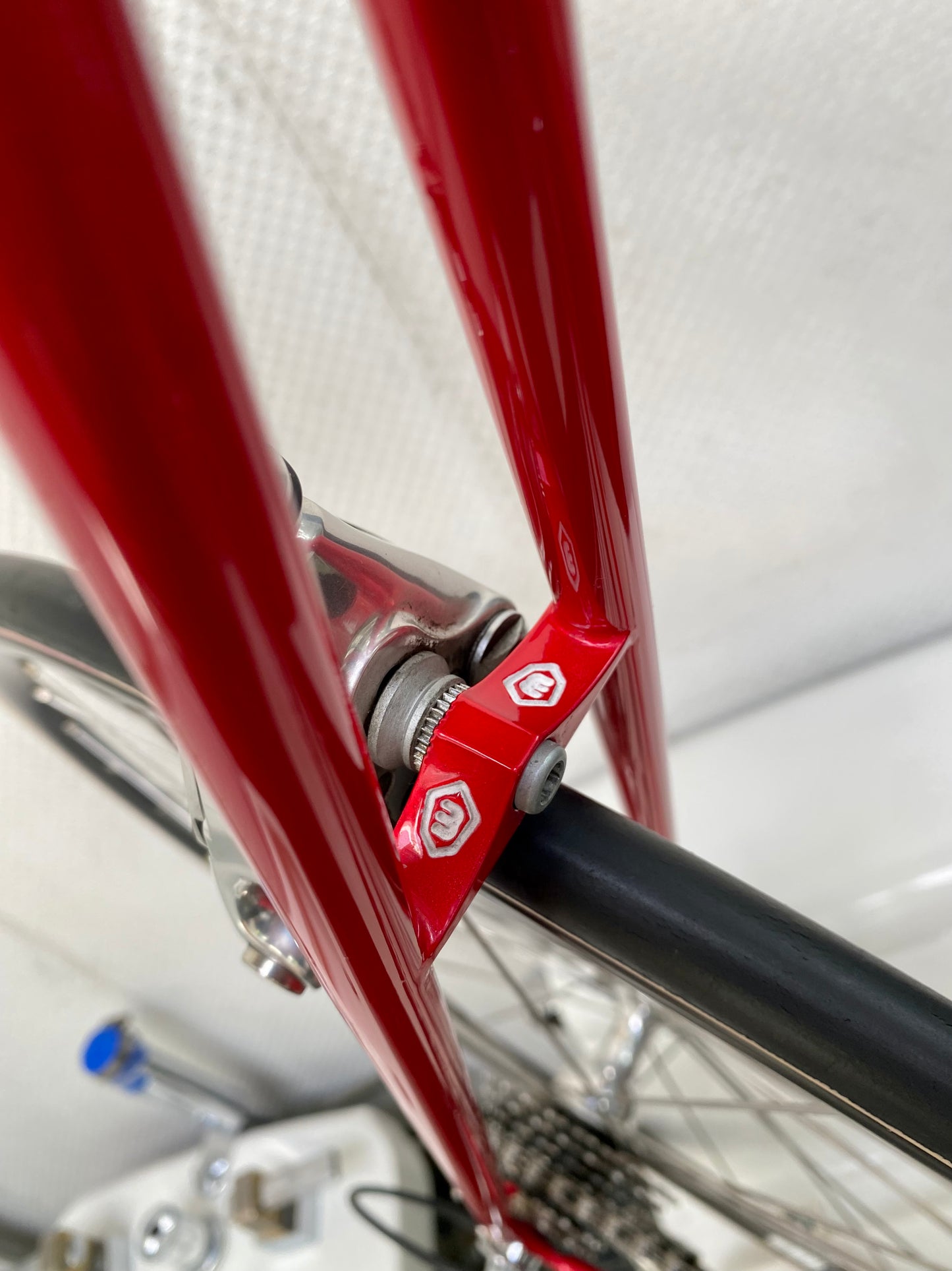 (SIZE 56cm) EARLY-1990's BASSO FIOR DI LOTO ROAD BIKE - NOS / NEW - CAMPAGNOLO C-RECORD DELTA