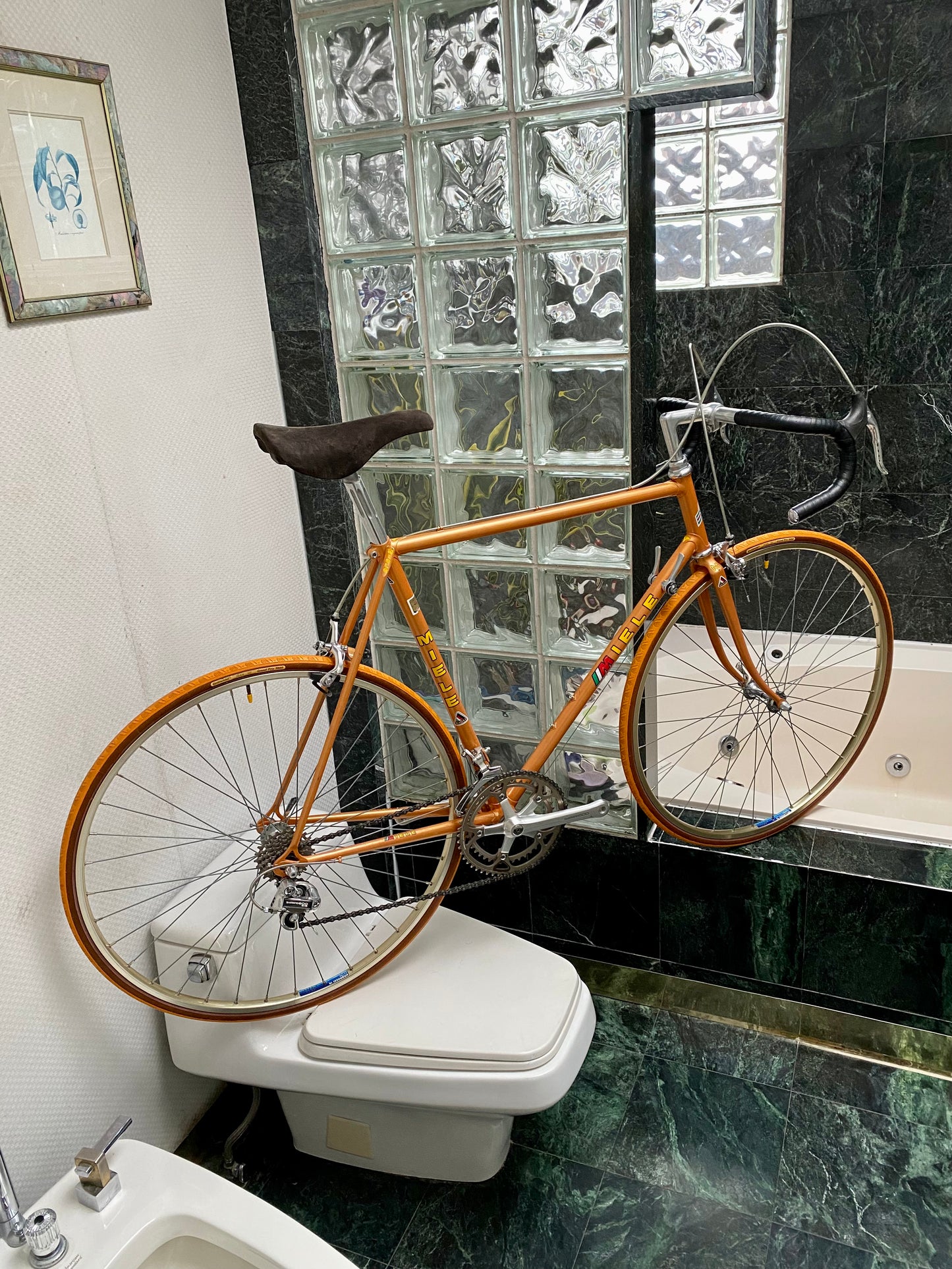 (SIZE 57cm) 1980's MIELE ROAD BIKE - ROSSIN-BUILT - SHIMANO 600