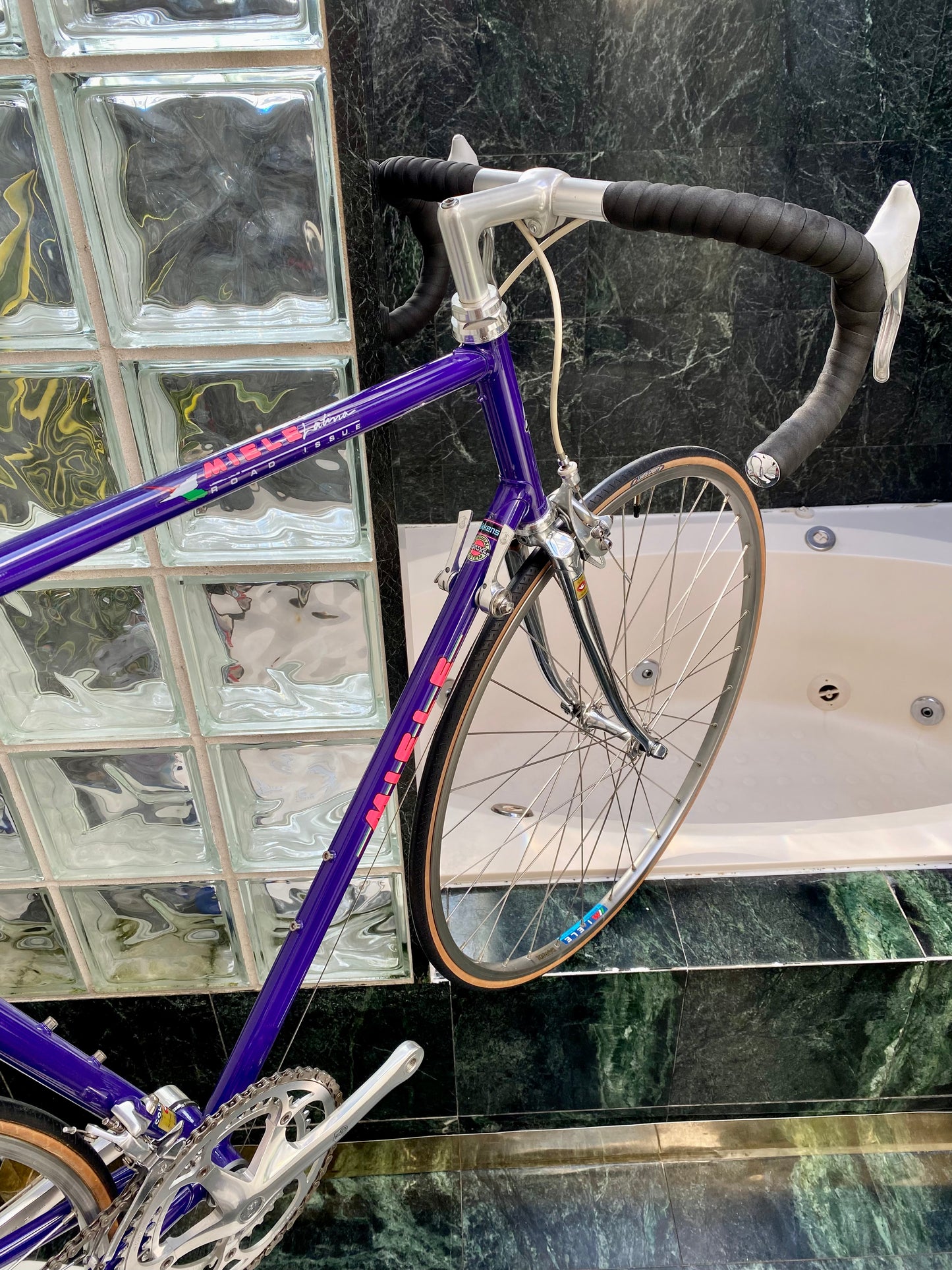 (SIZE 59cm) 1980's MIELE LATINA ROAD BIKE - CAMPAGNOLO ATHENA