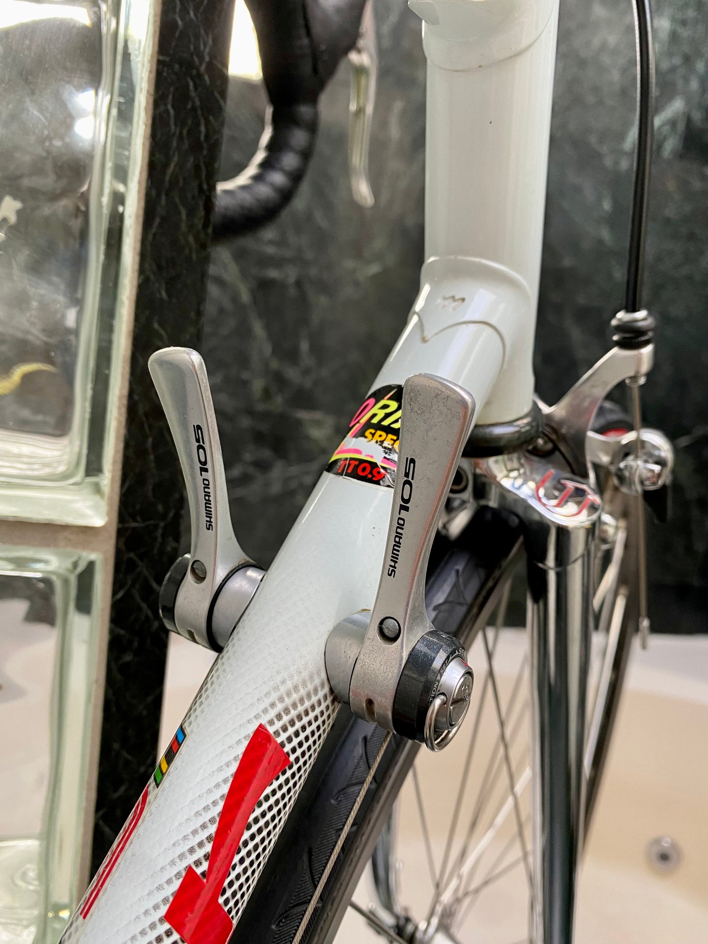 (SIZE 55cm) 1980's MOSER ROAD BIKE - SHIMANO 105 - ORIA SPECIAL