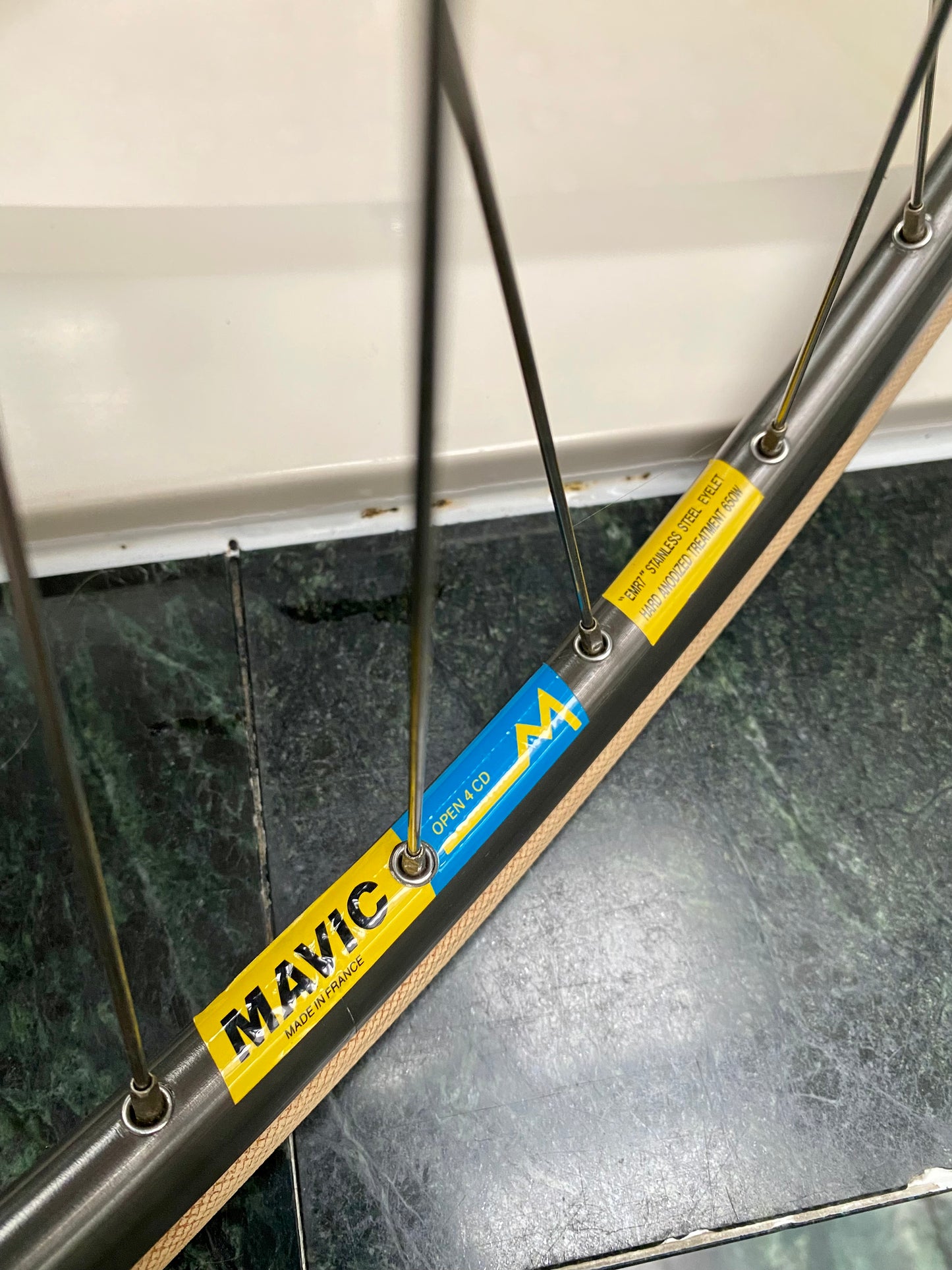 (SIZE 53cm) 1980's MBK / MOTOBECANE ROAD BIKE - CAMPAGNOLO ATHENA