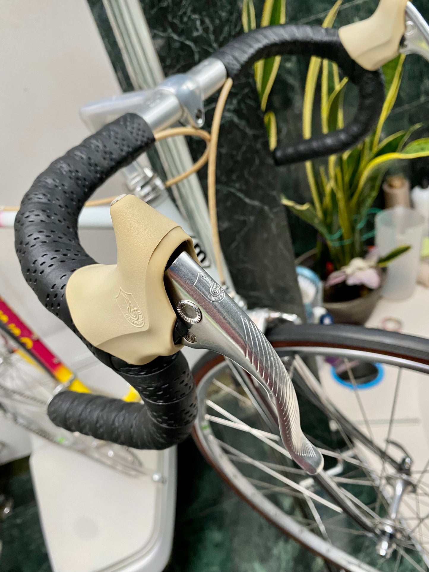 (SIZE 55cm) 1980's BASSO ROAD BIKE - COLUMBUS SL - CAMPAGNOLO ATHENA