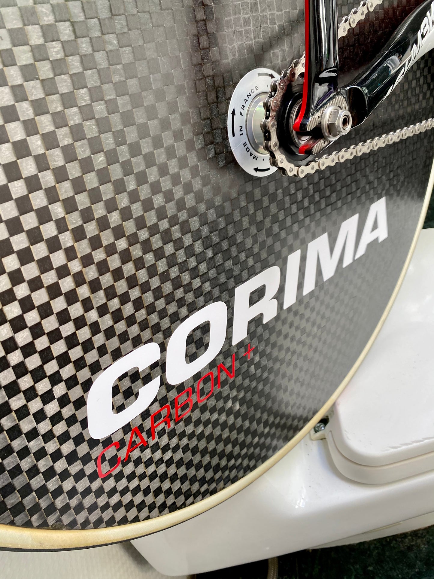 (SZIE 54cm) PINARELLO PISTA CARBON TRACK BIKE - CUSTOM BUILD - CORIMA CARBON WHEELSET