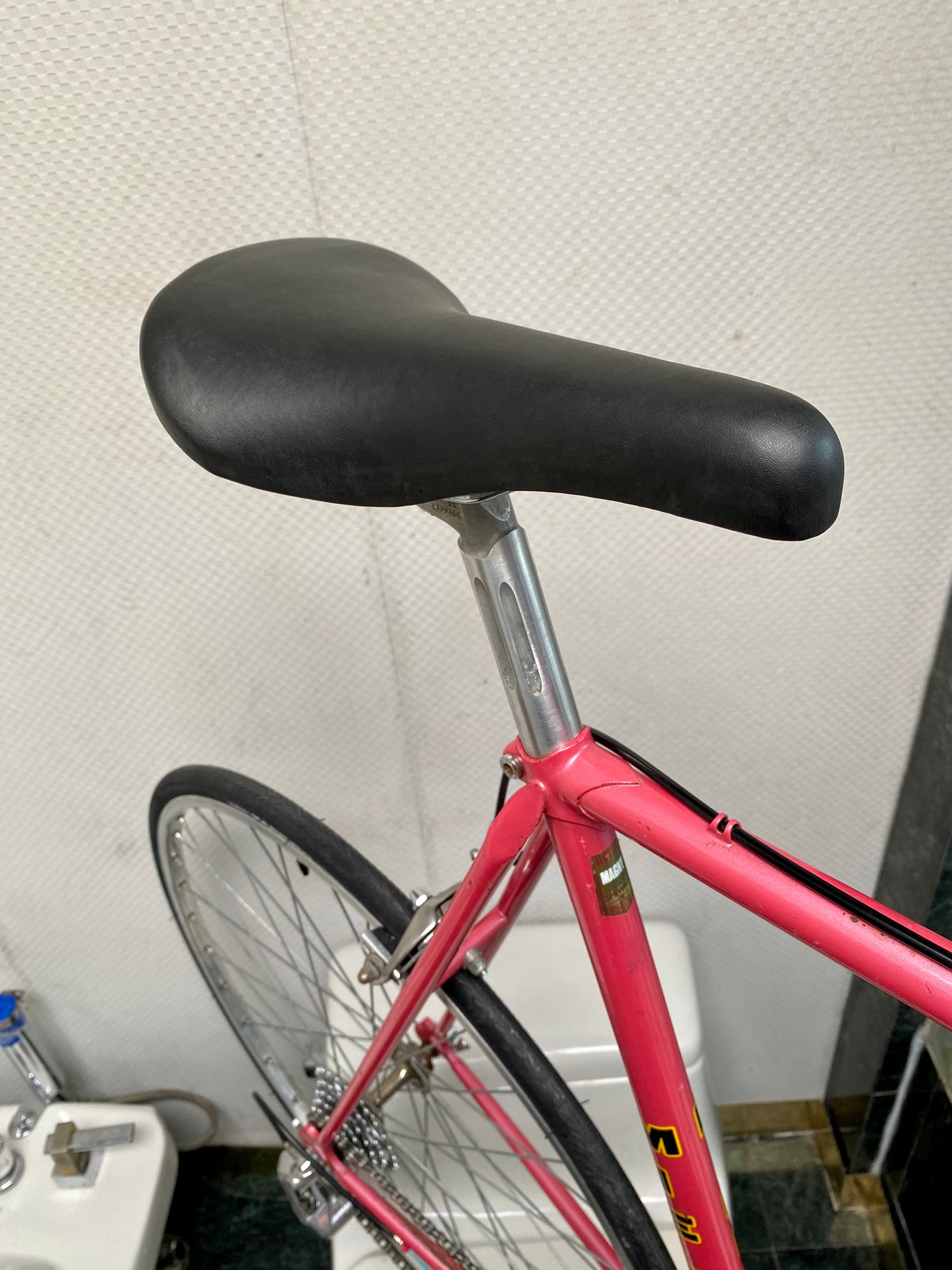 (SIZE 62cm) 1980's MIELE ROAD BIKE - VERY NICE! - PINK