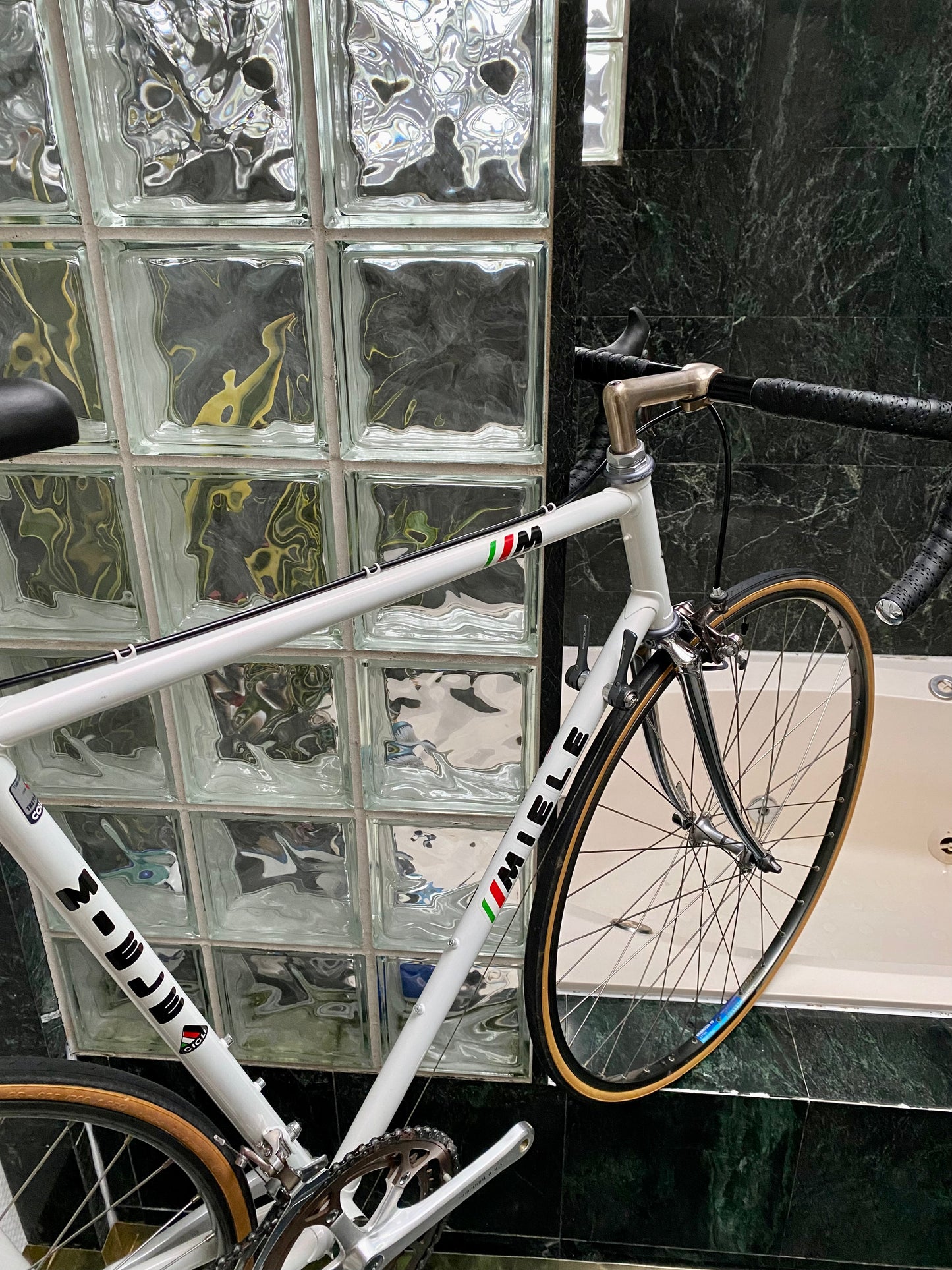 (SIZE 57cm) 1980's MIELE ROAD BIKE - SHIMANO 600 - COLUMBUS