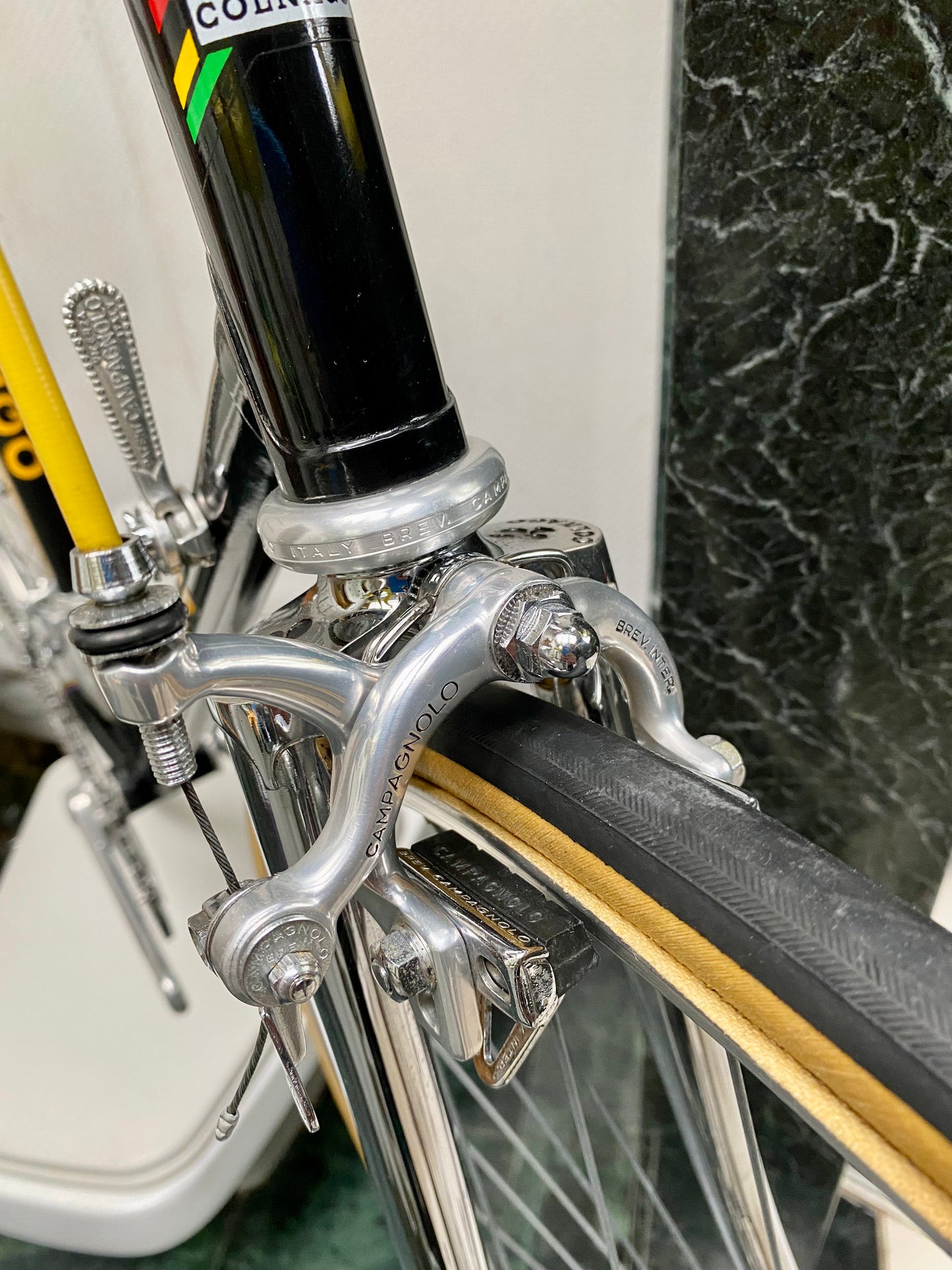 (SIZE 59cm) 1970's COLNAGO ROAD BIKE - CAMPAGNOLO - SENSATIONAL