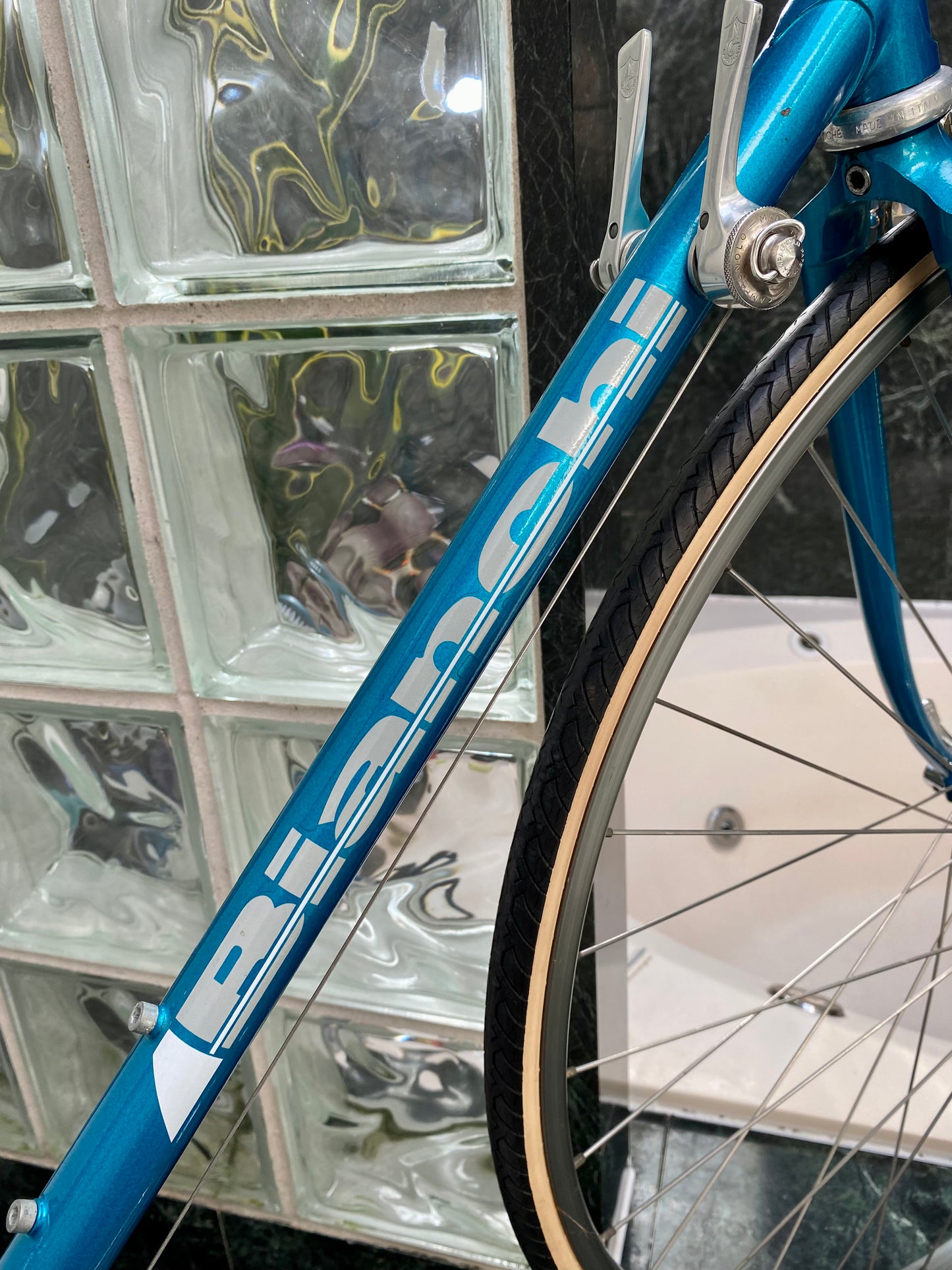 (SIZE 54cm) 1980's BIANCHI ROAD BIKE - CAMPAGNOLO