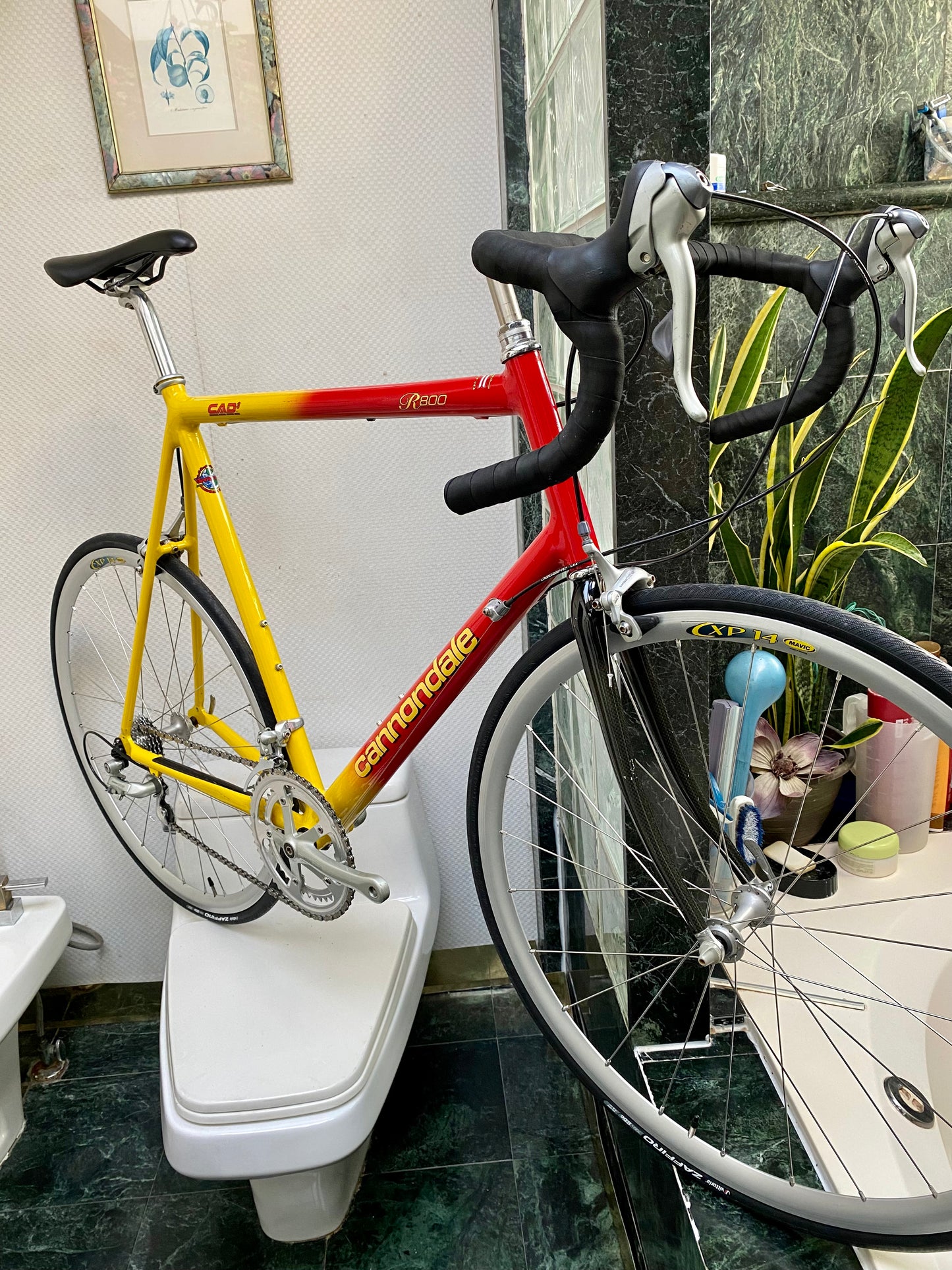 (SIZE 66cm / XXXL) 1990's CANNONDALE R800 ROAD BIKE - SHIMANO 105