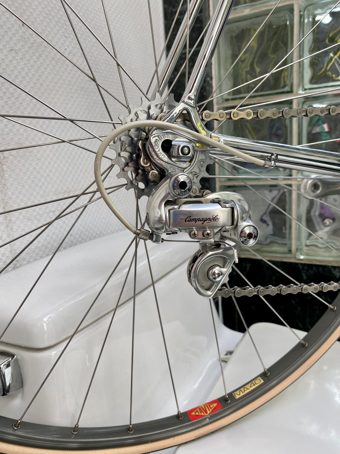 (SIZE 56cm) 1980's CONCORDE GAVINA ROAD BIKE - CAMPAGNOLO CHORUS - SPOTLESS