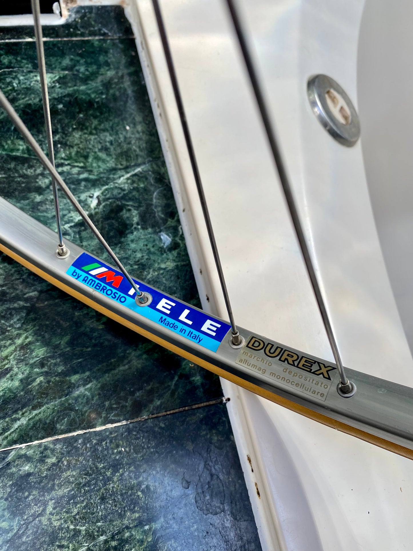 (SIZE 56cm) NOS / NEW 1980's MIELE ROAD BIKE - SHIMANO 105