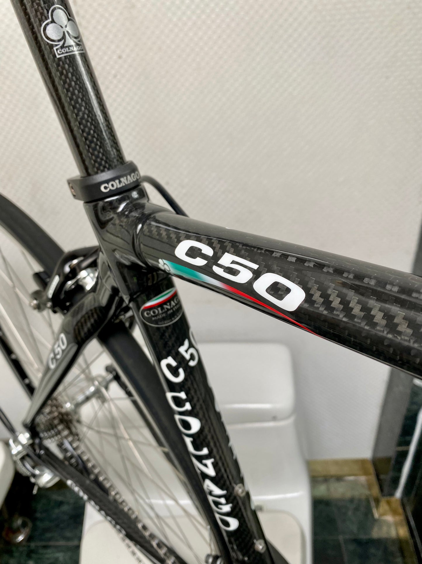 (SIZE 51cm) CLASSIC COLNAGO C50 CARBON ROAD BIKE - CAMPAGNOLO RECORD