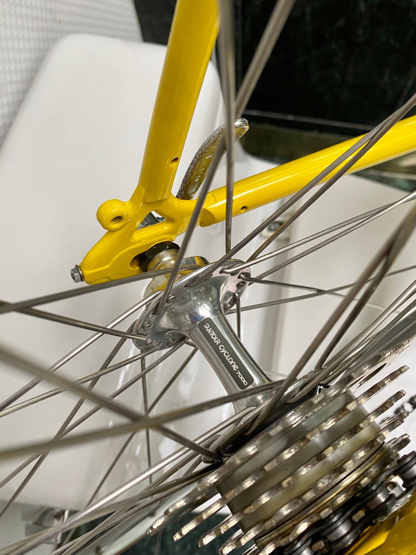 (SIZE 57cm) 1980's MIELE ROAD BIKE - SUNTOUR CYCLONE