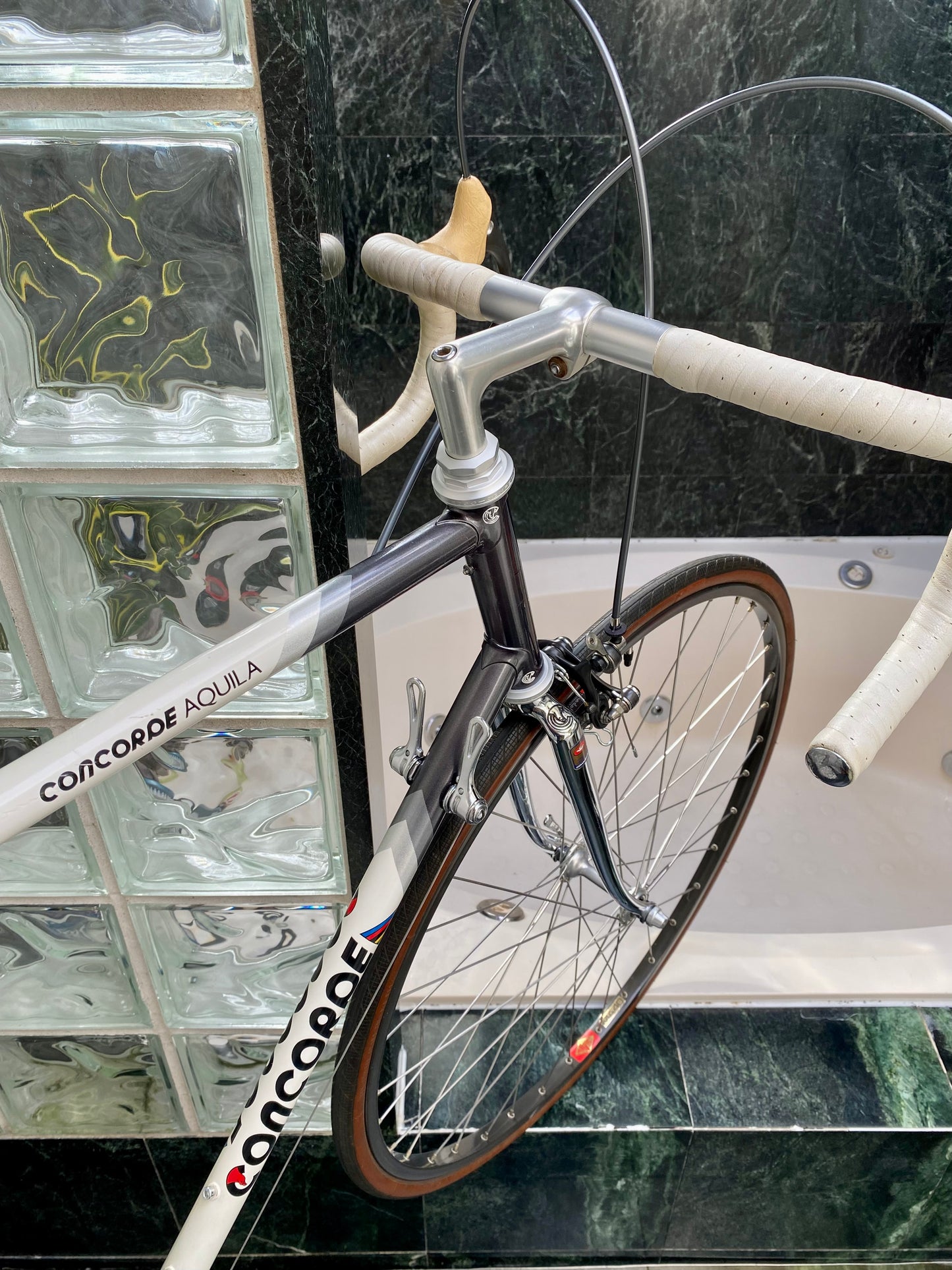 (SIZE 58cm) 1980's CONCORDE AQUILA ROAD BIKE - EDCO COMPETITION GROUPSET