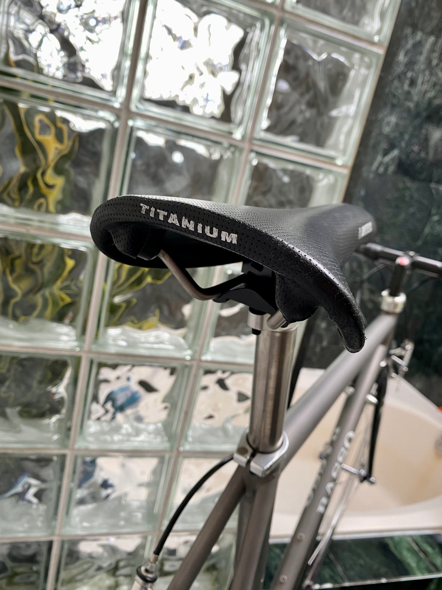 (SIZE 56cm) 1990's BASSO TITANIUM ROAD BIKE - CAMPAGNOLO RECORD - VENTO WHEELSET - INCREDIBLE!