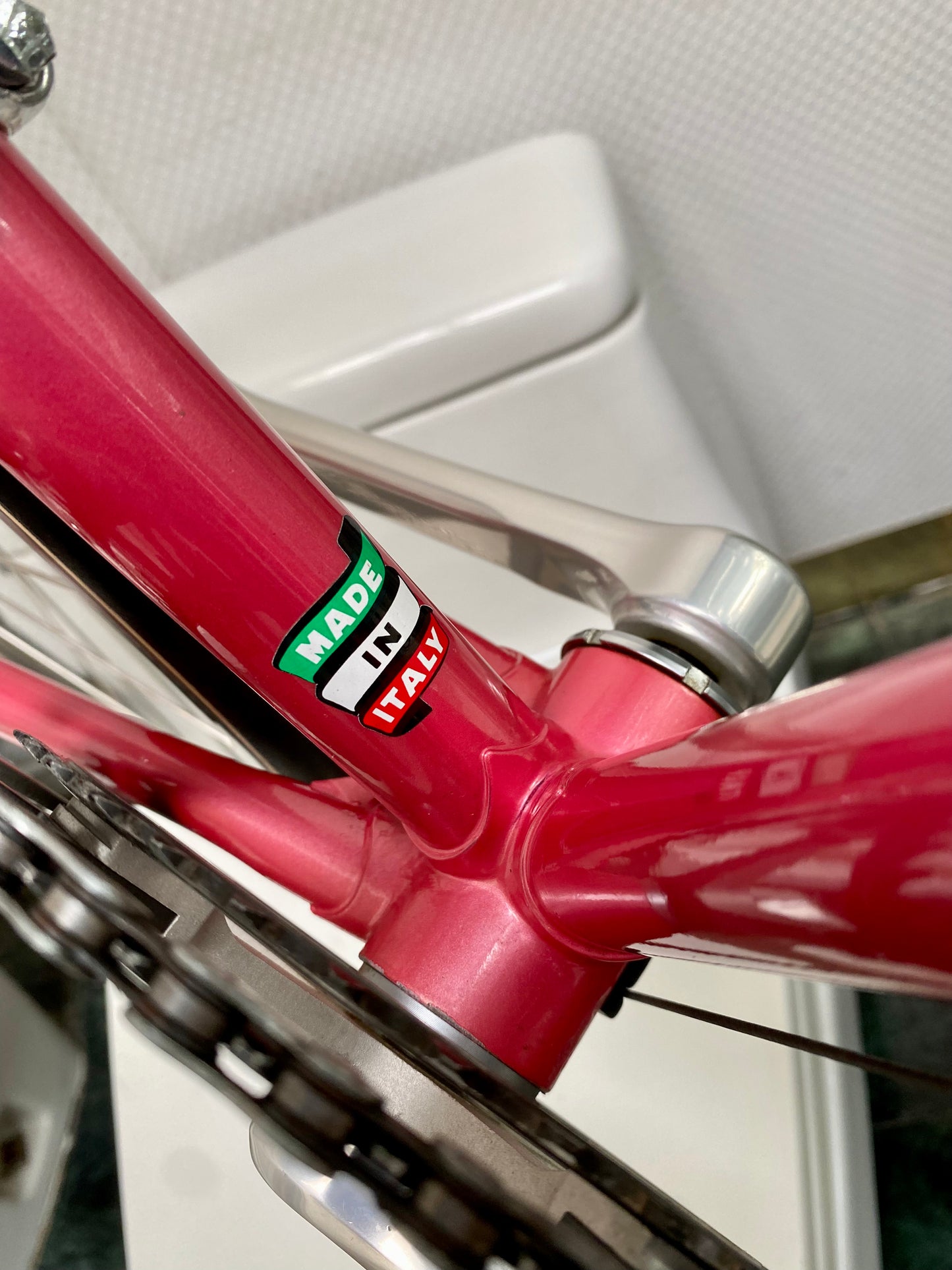 (SIZE 55cm) LIKE NEW 1980's BIANCHI ROAD BIKE - CAMPAGNOLO - SPOTLESS!!!