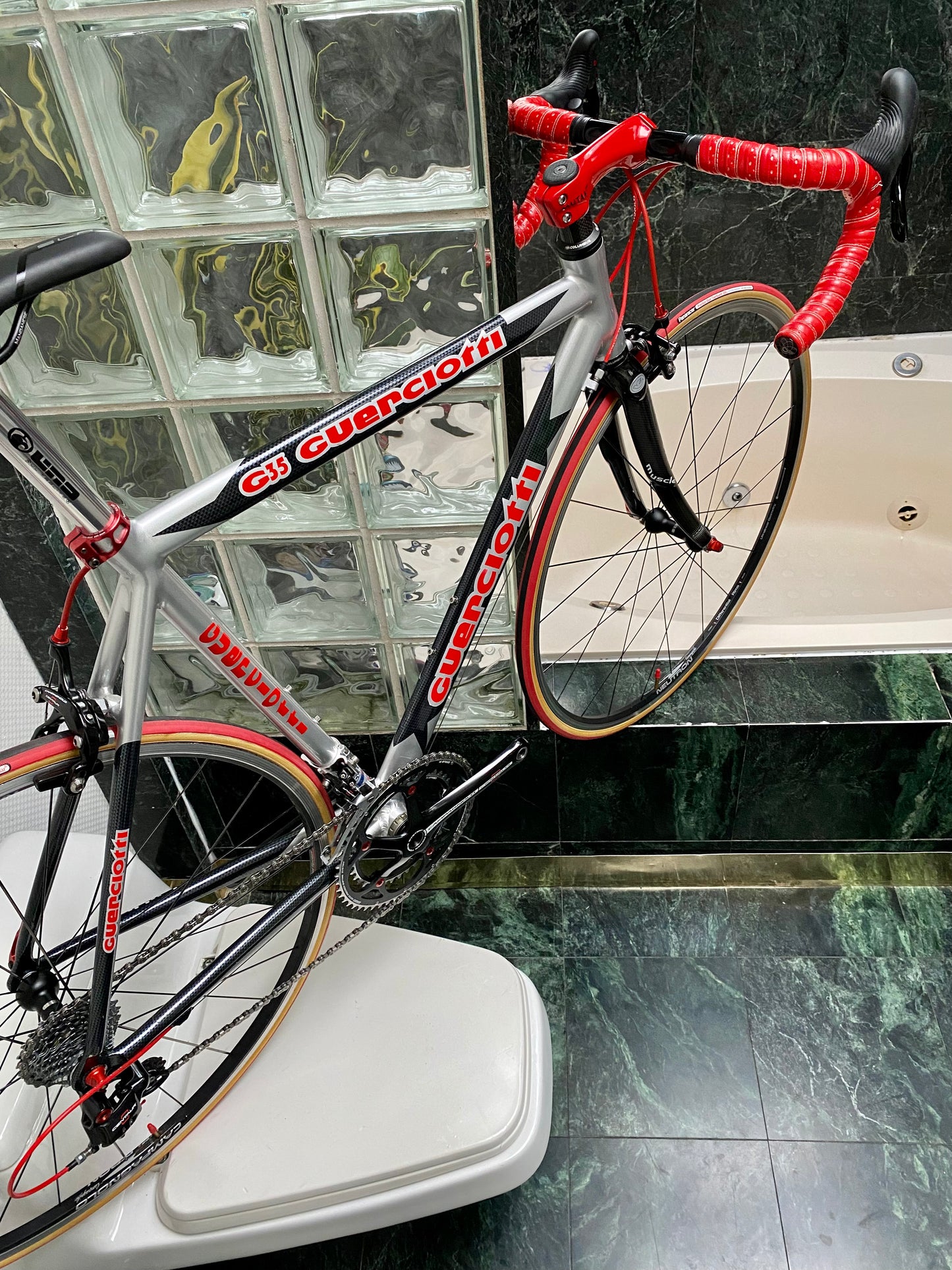 (SIZE 55cm) GUERCIOTTI G35 ROAD BIKE - CAMPAGNOLO CENTAUR - COLUMBUS STARSHIP