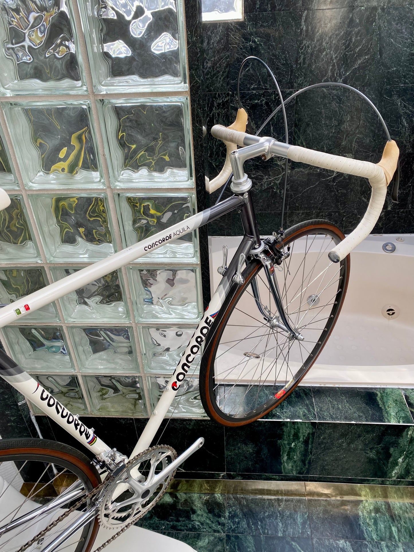 (SIZE 58cm) 1980's CONCORDE AQUILA ROAD BIKE - EDCO COMPETITION GROUPSET