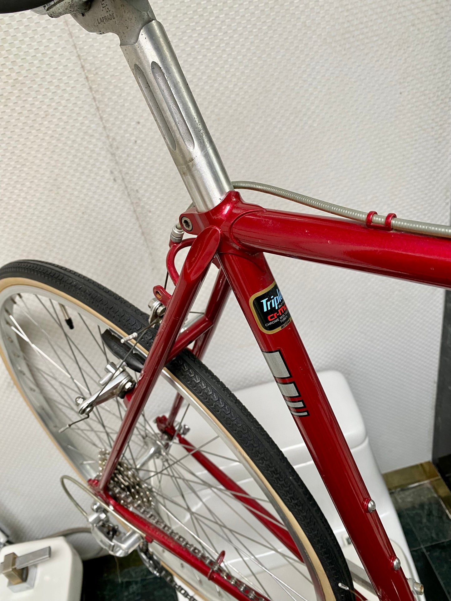 (SIZE 54cm) 1980's SIX TEN TOURING BIKE - LIKE NEW